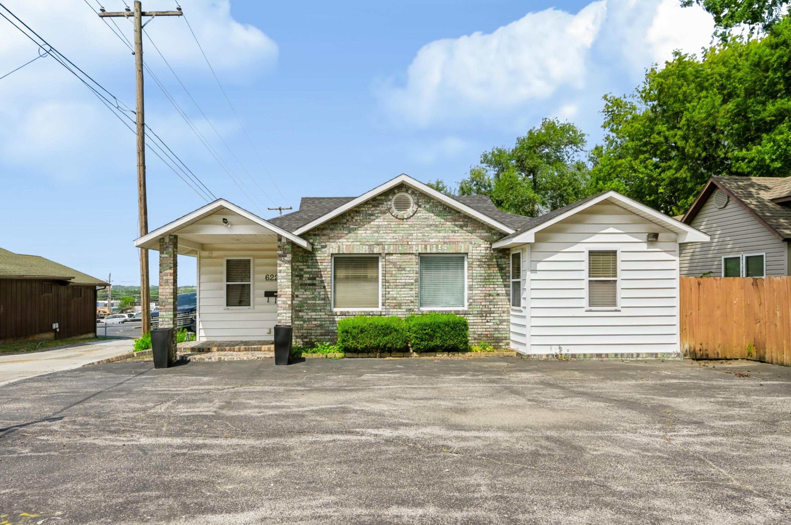 Commercial Sale for sale – 622 S Park   Joplin, MO