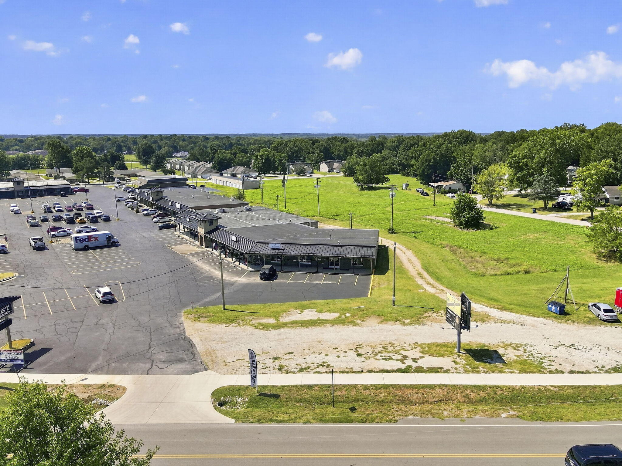 Photo 12 - Commercial Sale for sale – 302 E Jackson Street  Willard, MO