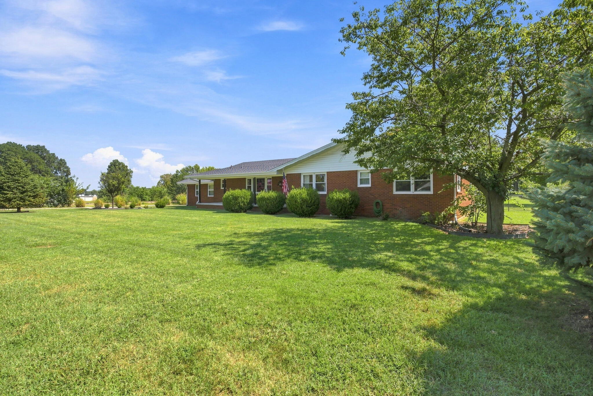 Photo 4 - Residential for sale – 226 N Hampton Avenue  Republic, MO