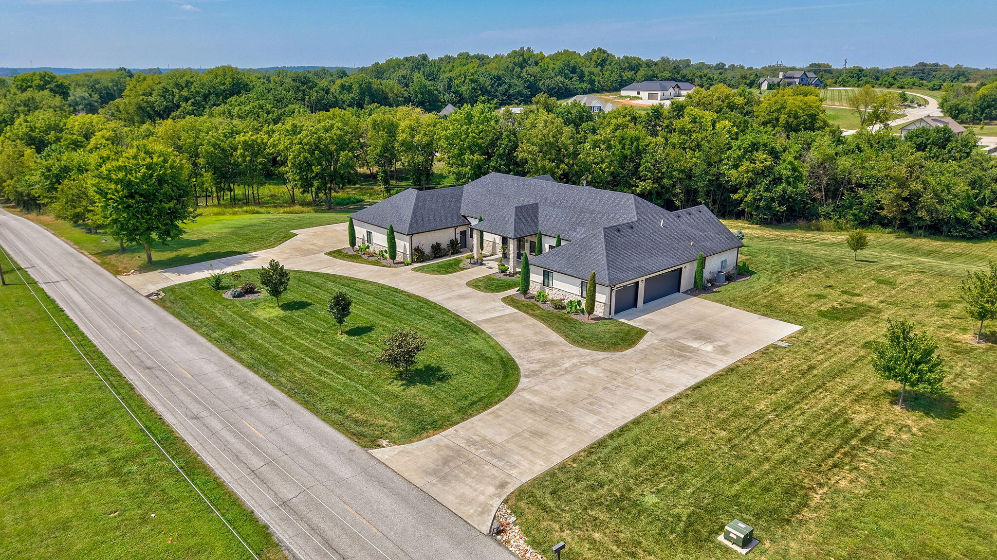 Photo 2 - Residential for sale – 3373  Westwind Drive  Ozark, MO