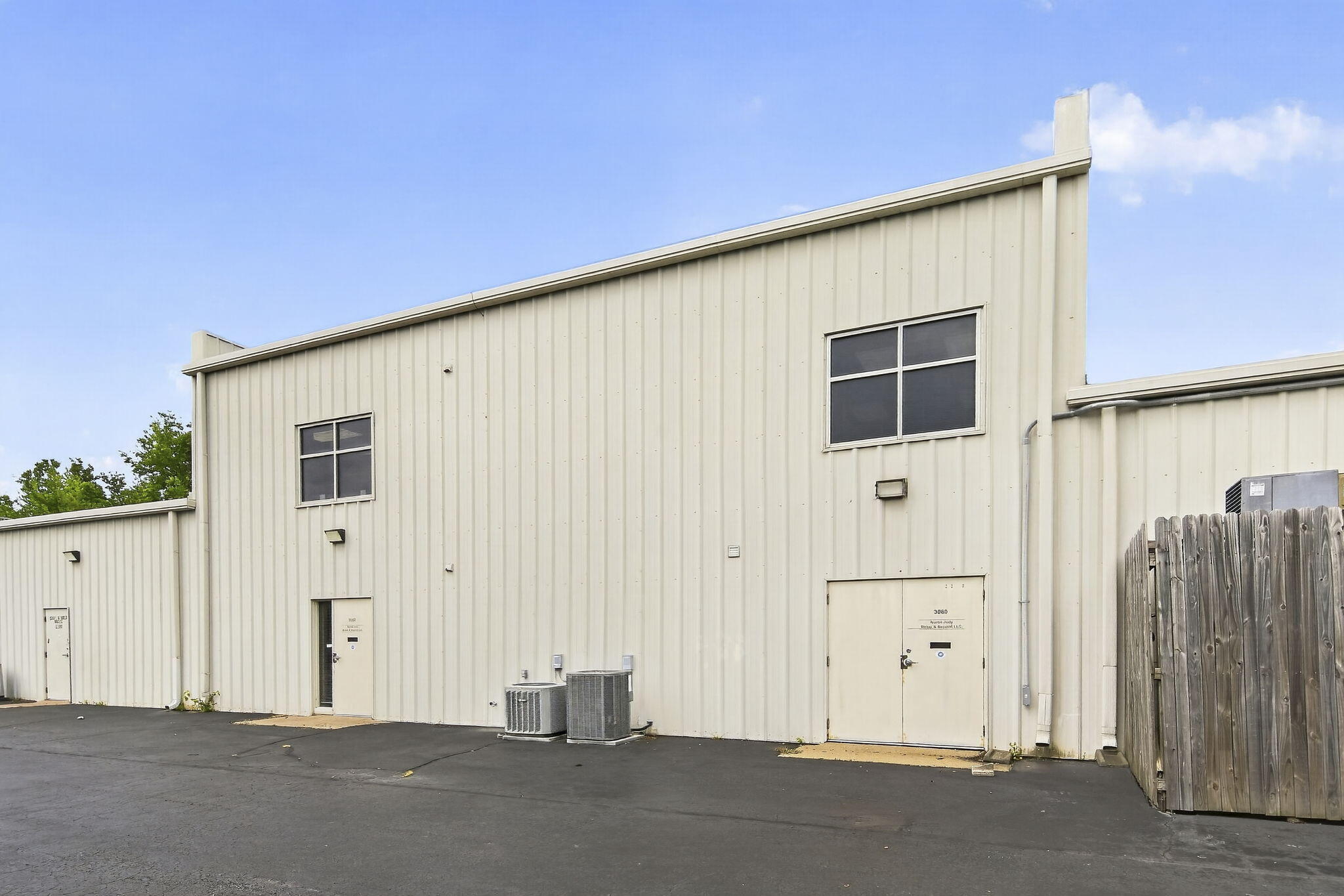 Photo 26 - Commercial Sale for sale – 3060 S Fremont Avenue  Springfield, MO