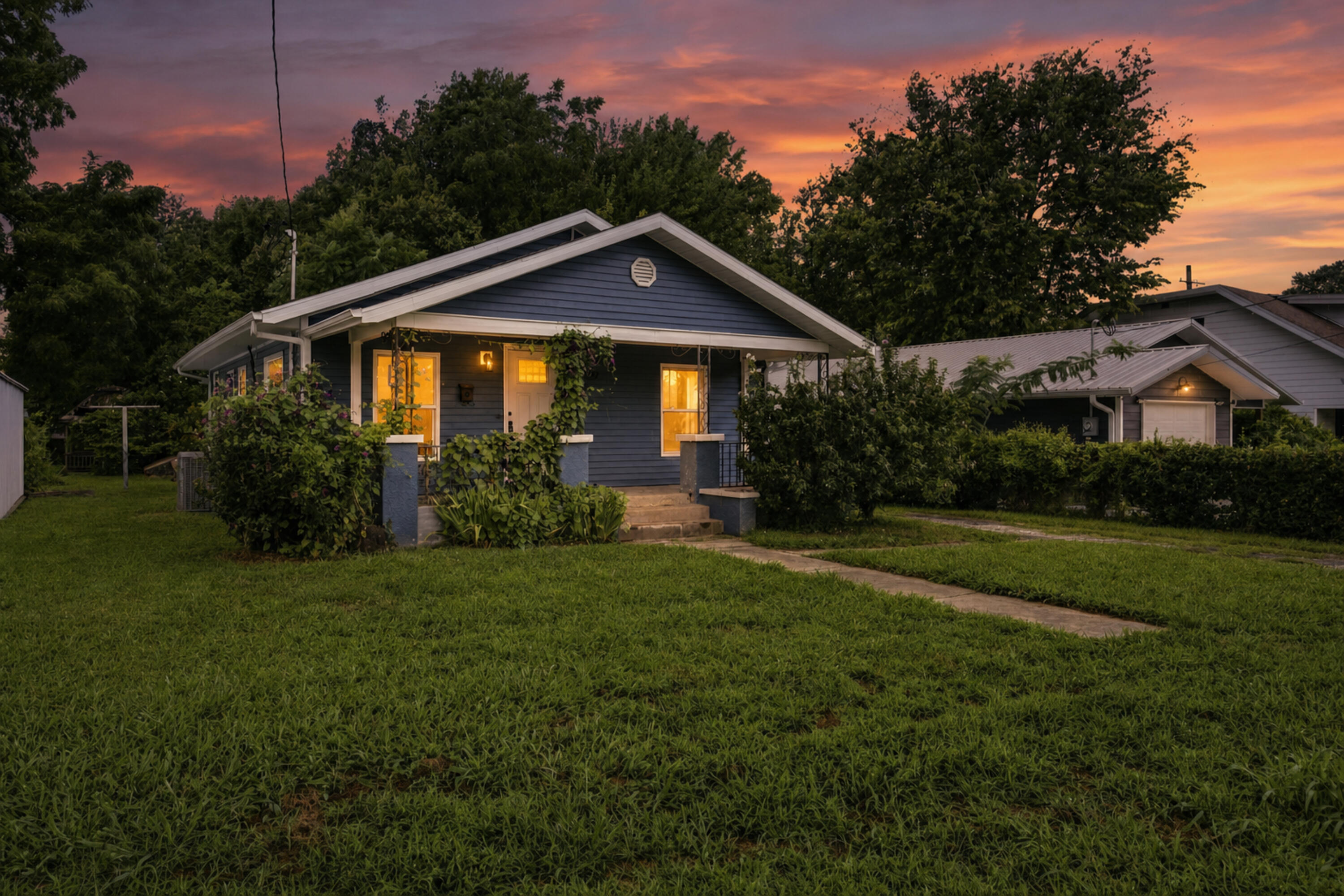 Photo 2 - Residential for sale – 2547 N East Avenue  Springfield, MO