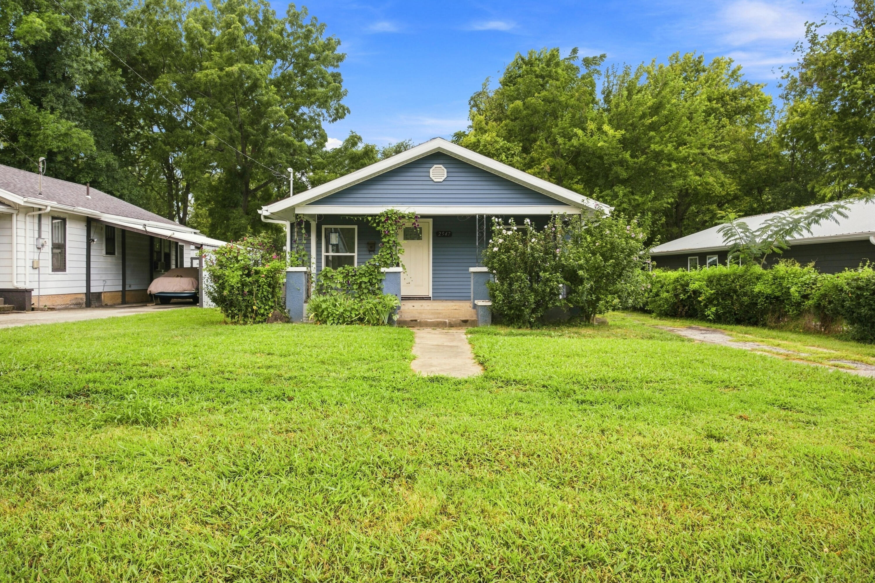 Photo 3 - Residential for sale – 2547 N East Avenue  Springfield, MO