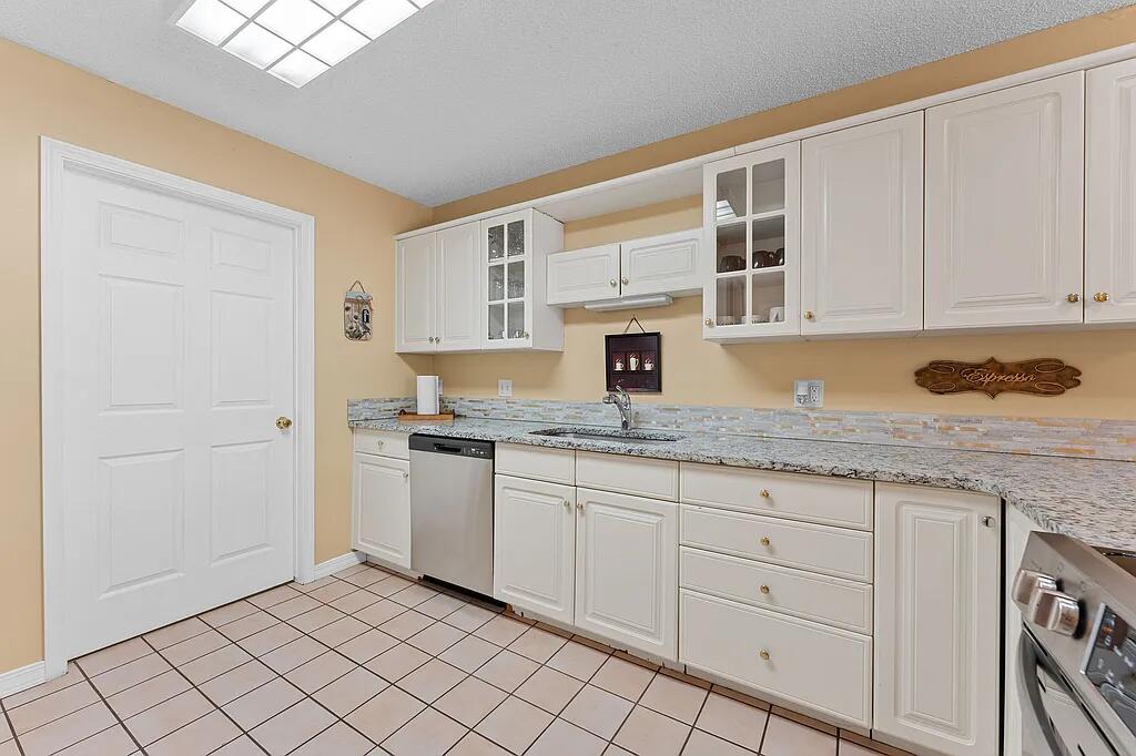 Photo 7 - Residential Lease for sale – 193  Avondale Drive  Branson, MO