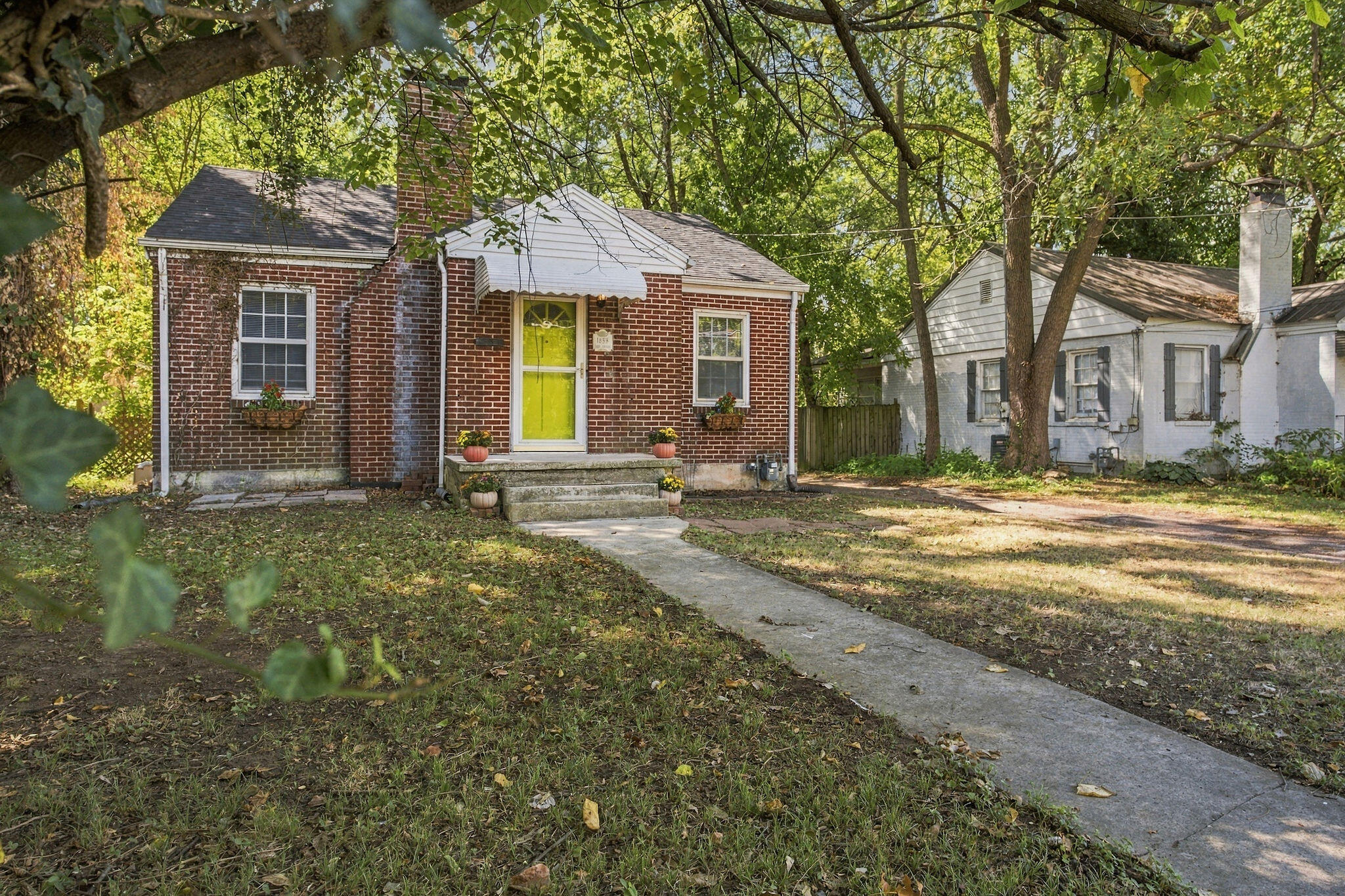 Photo 3 - Residential for sale – 1858 E Grand Street  Springfield, MO