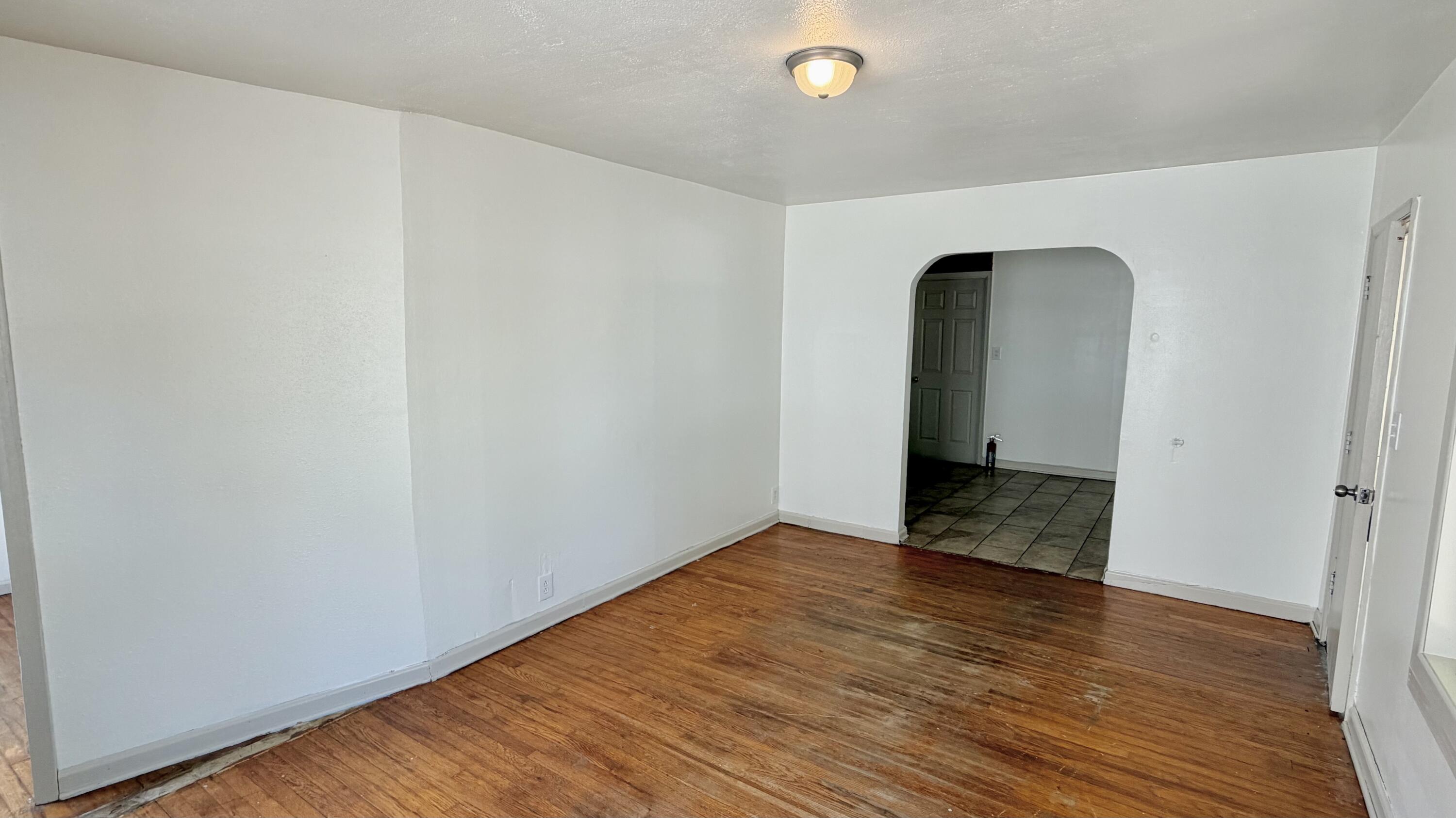 Photo 5 - Residential for sale – 1406 W 5th Street  Joplin, MO