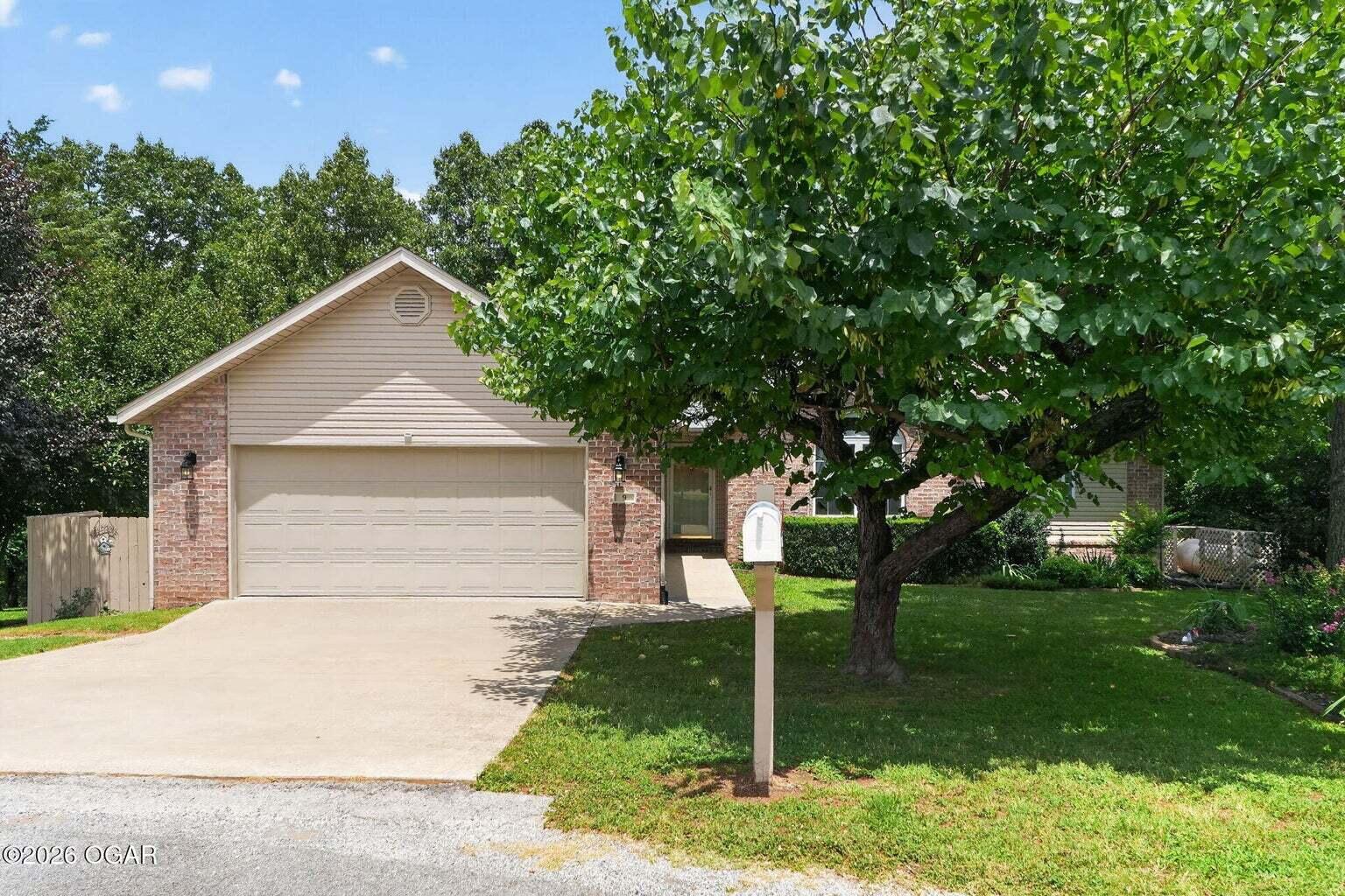 Photo 3 - Residential for sale – 9  Harrington Circle  Bella Vista, AR