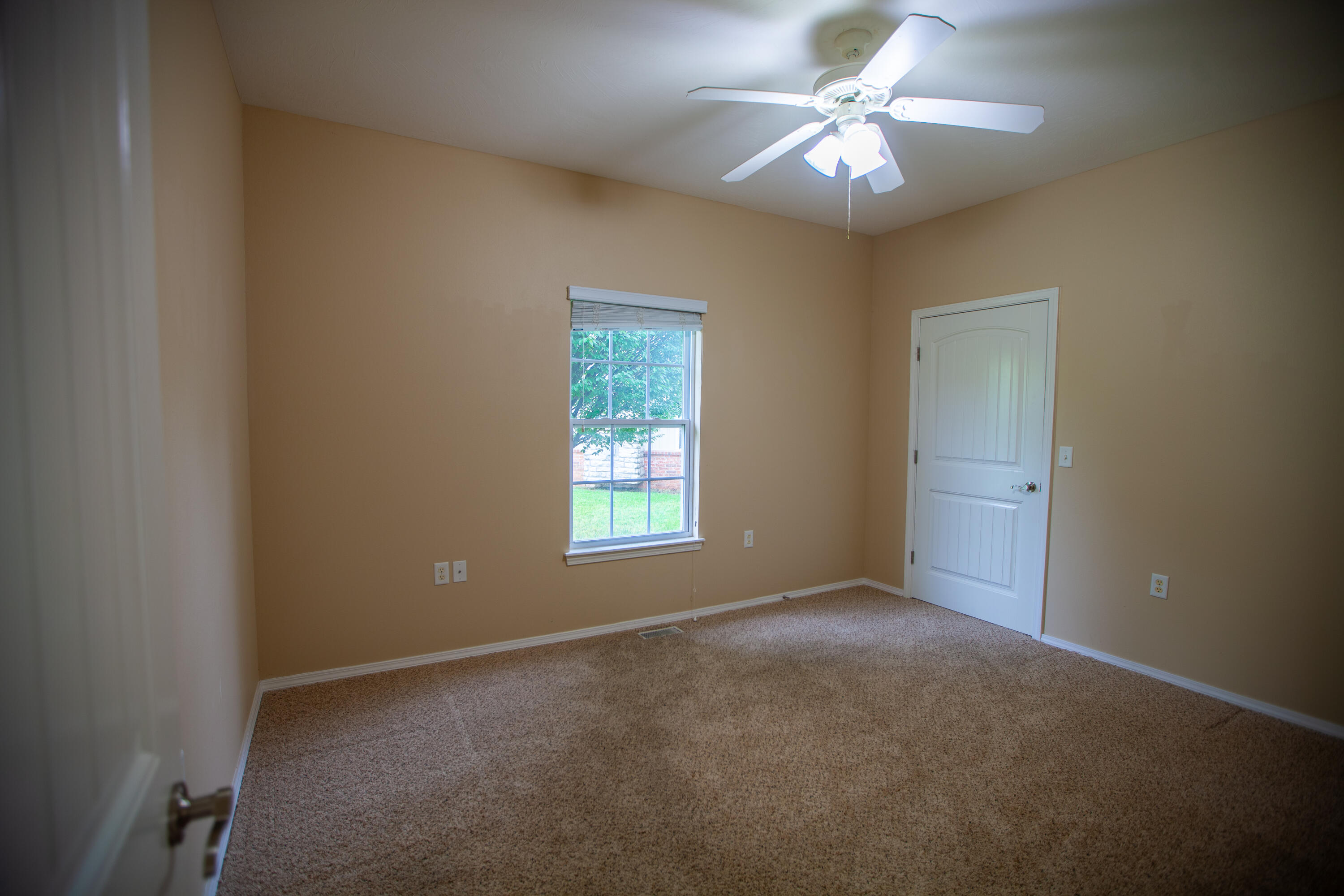 Photo 17 - Residential for sale – 1396 N Sandy Creek Circle  Nixa, MO