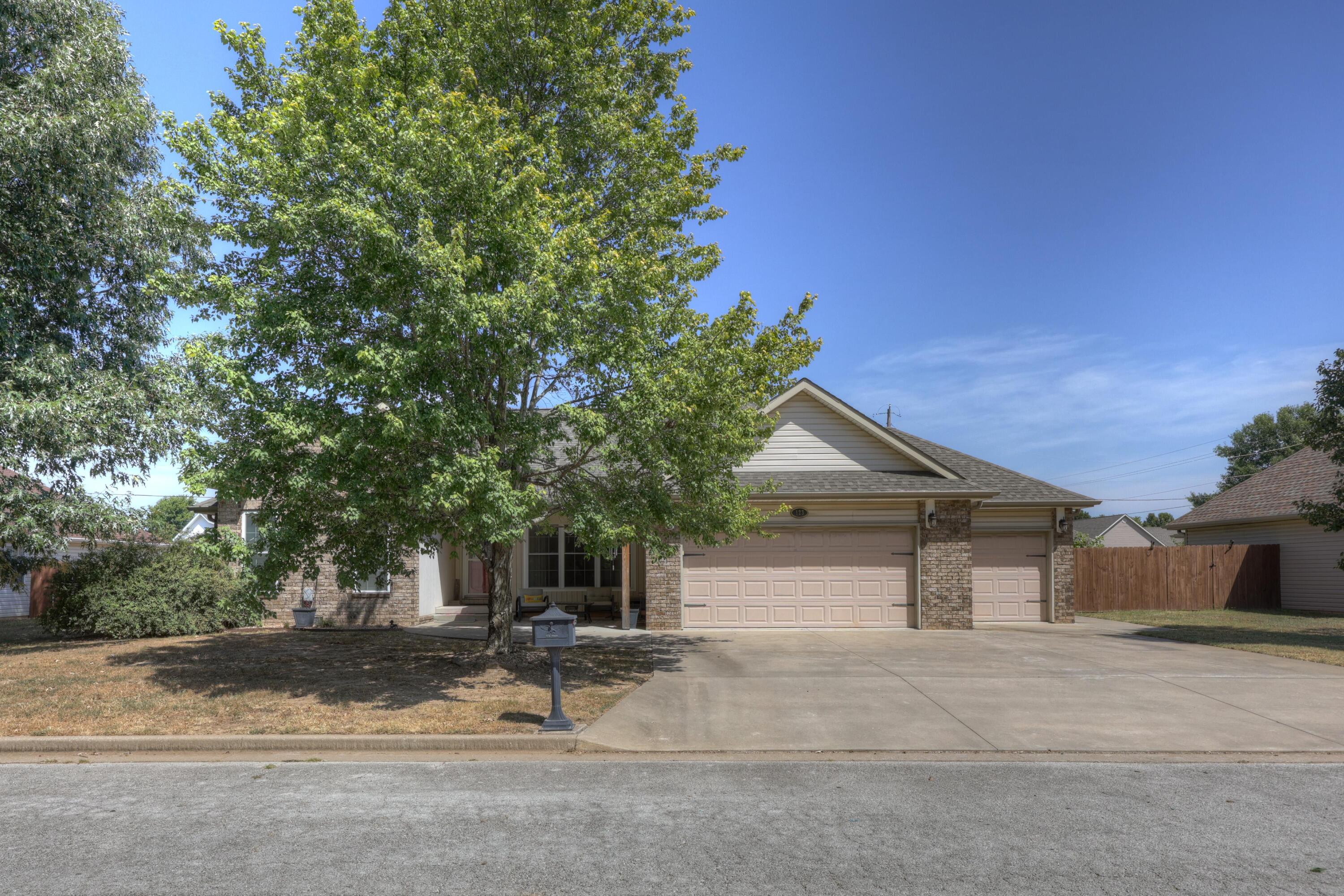 Photo 8 - Residential for sale – 123  Jared Boulevard  Webb City, MO