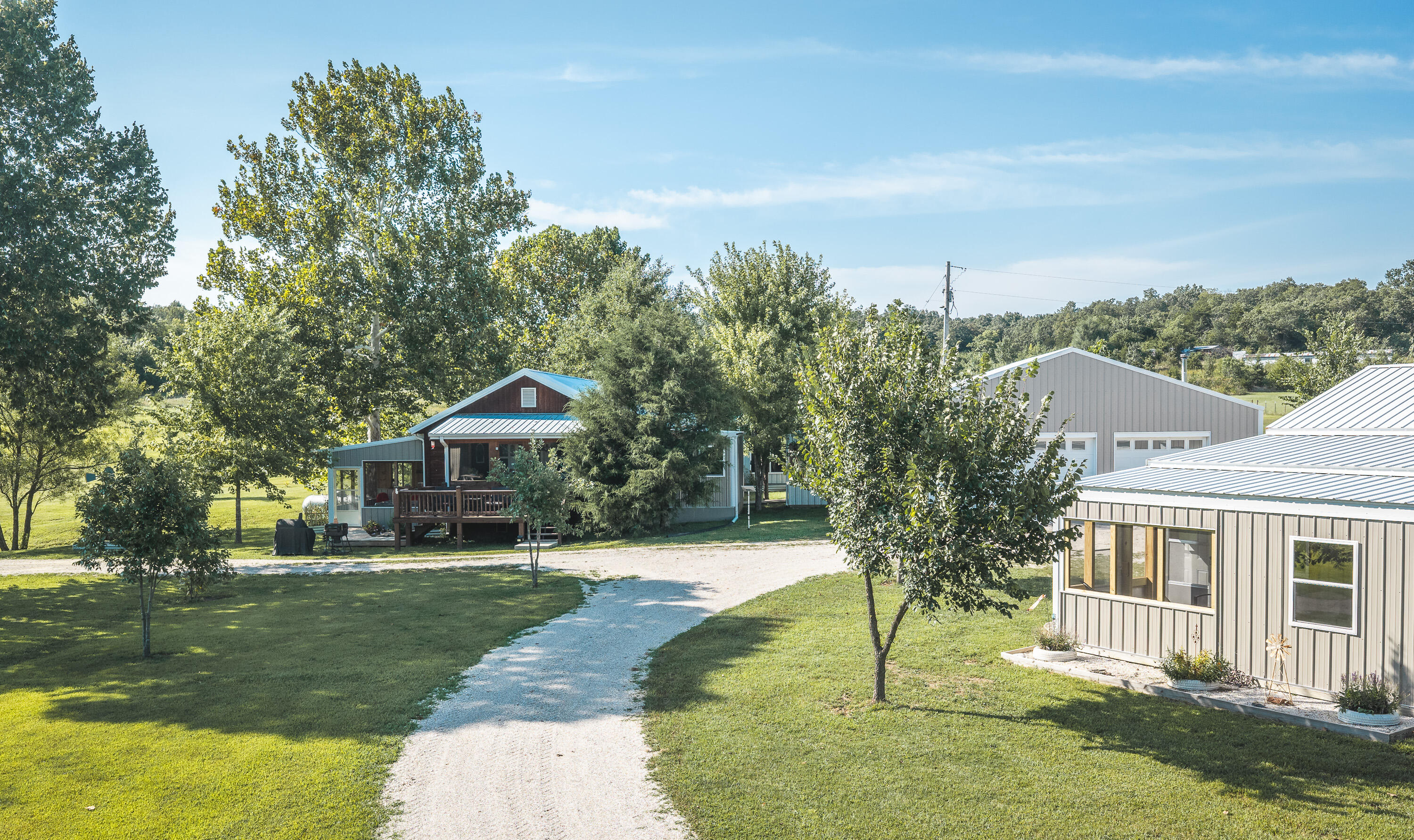Photo 9 - Farm for sale – 81  Meadowlark Road  Brumley, MO