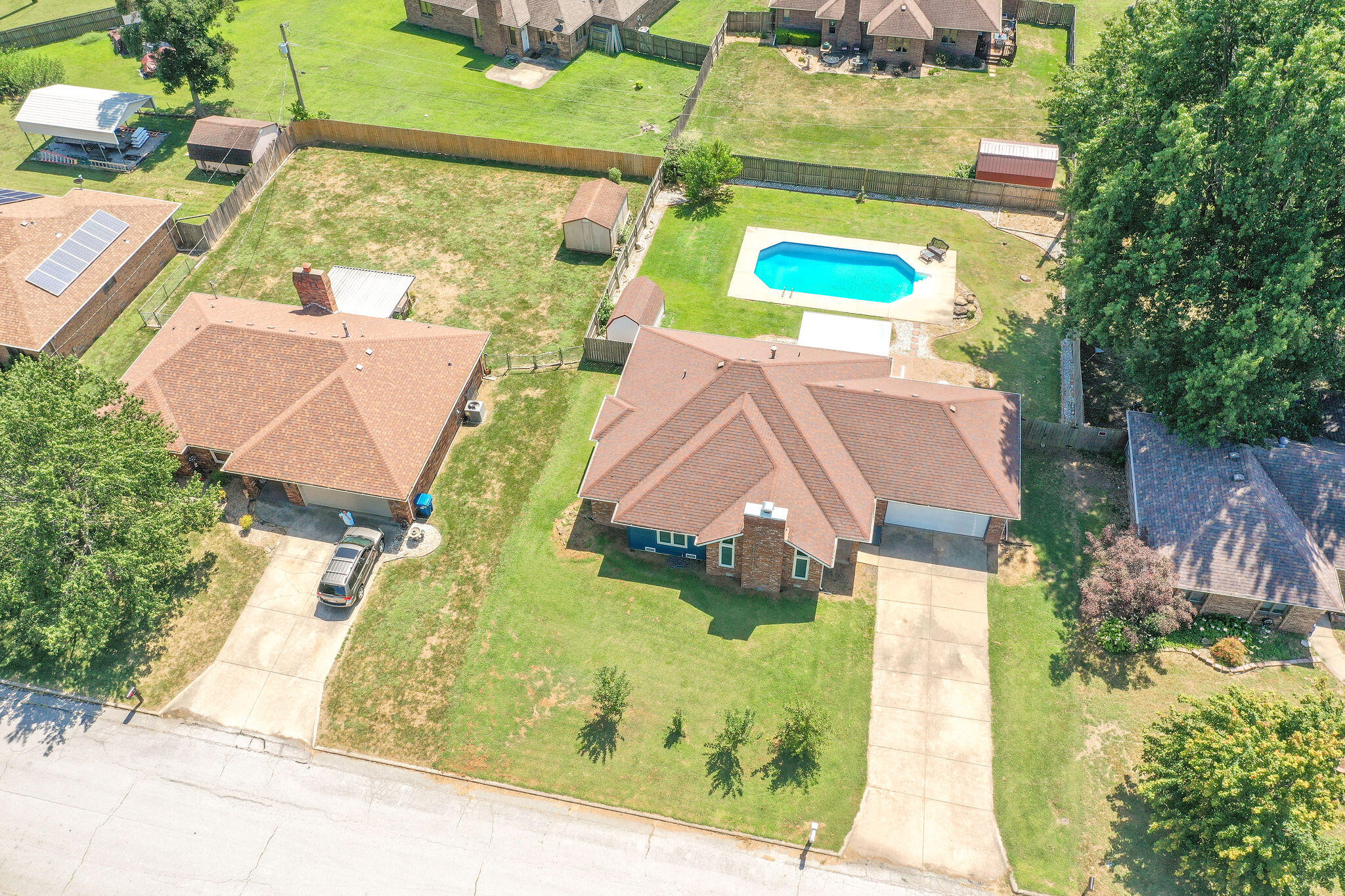 Photo 3 - Residential for sale – 706 W Wasson Drive  Nixa, MO