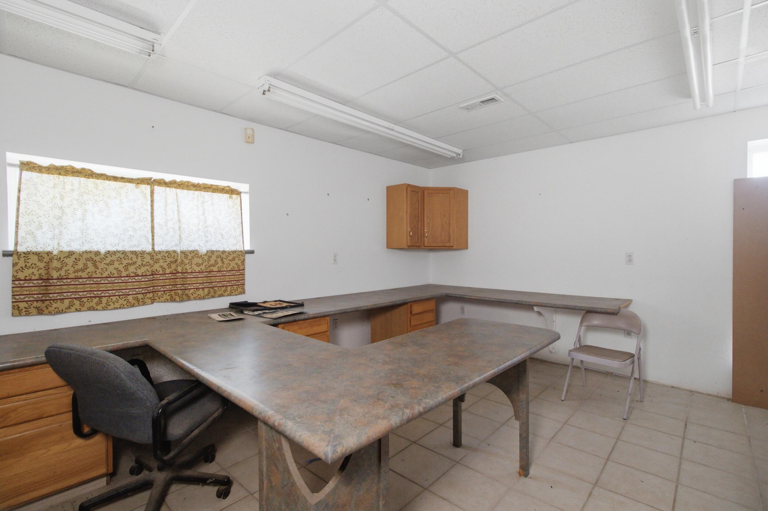 Photo 9 - Commercial Sale for sale – 1400-1402 S Valley Road  West Plains, MO