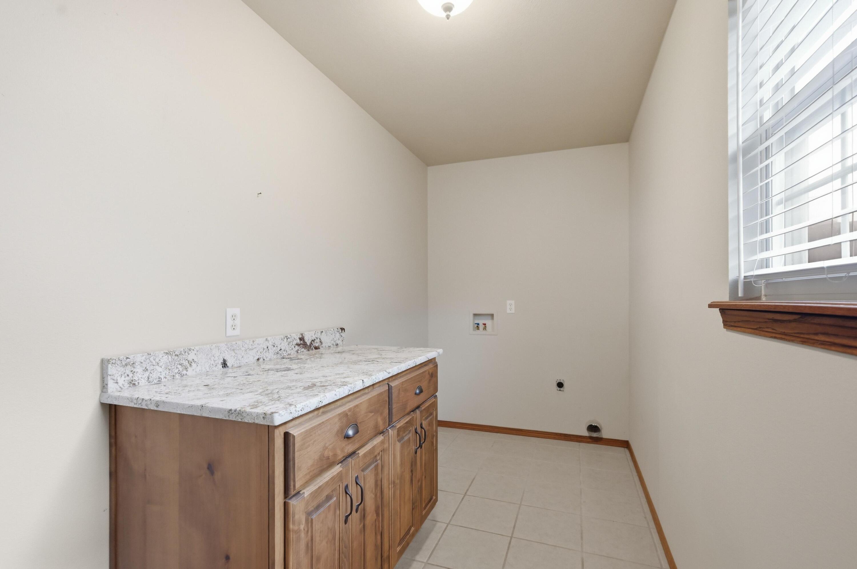 Photo 41 - Residential for sale – 1317  Fox Ridge Lane  Neosho, MO