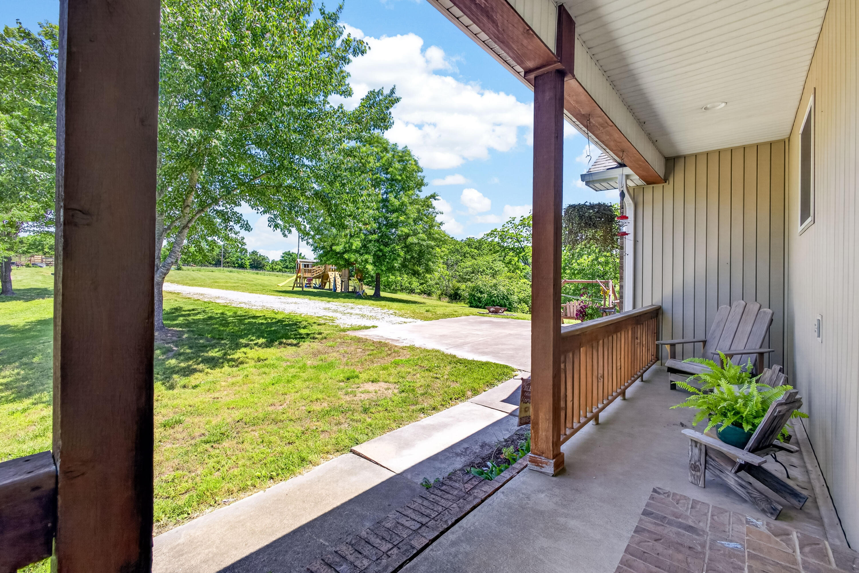 Photo 4 - Residential for sale – 1424  Chadwick Road  Chadwick, MO