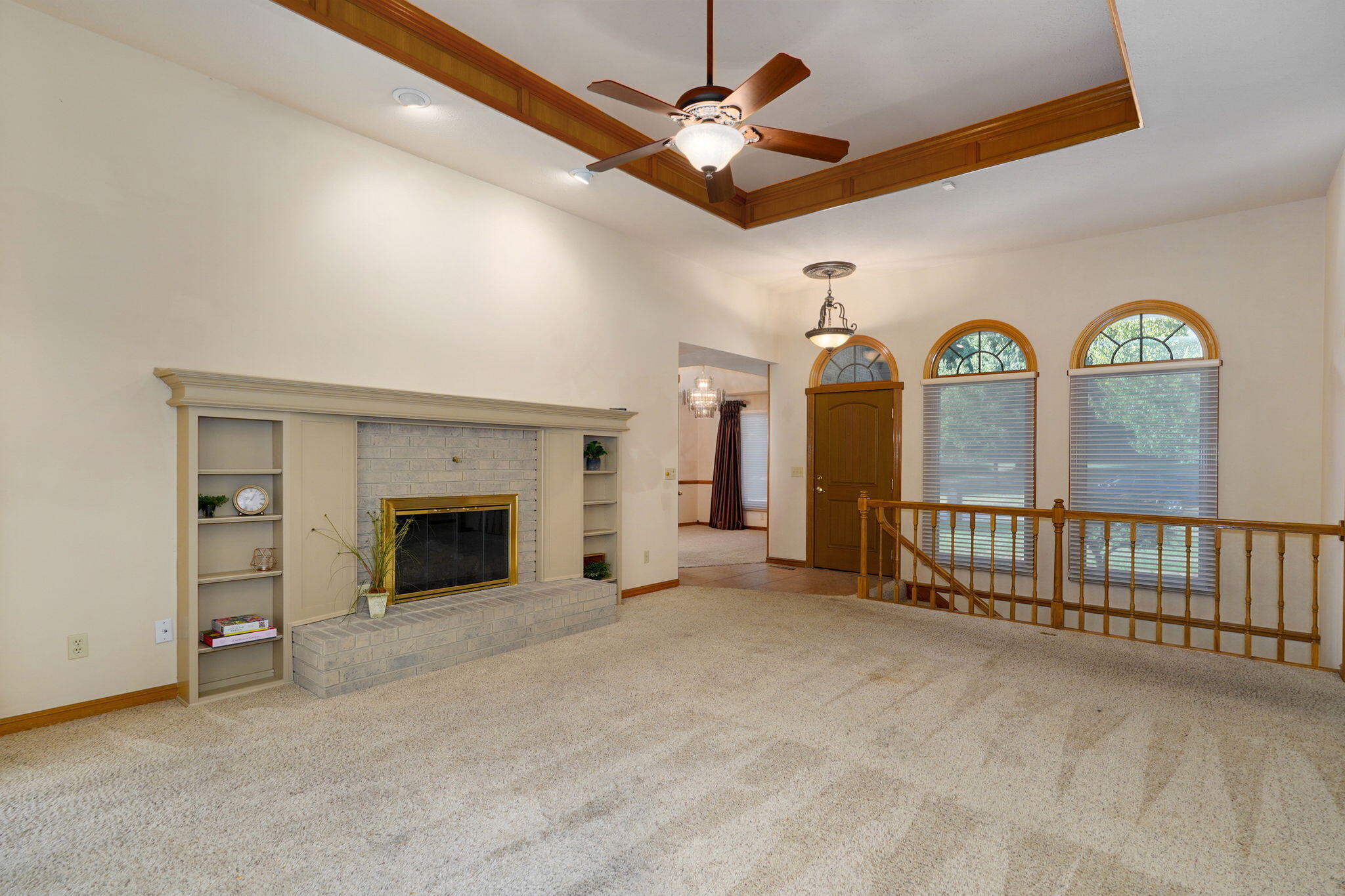 Photo 4 - Residential for sale – 1134 W Pheasant Run Street  Springfield, MO
