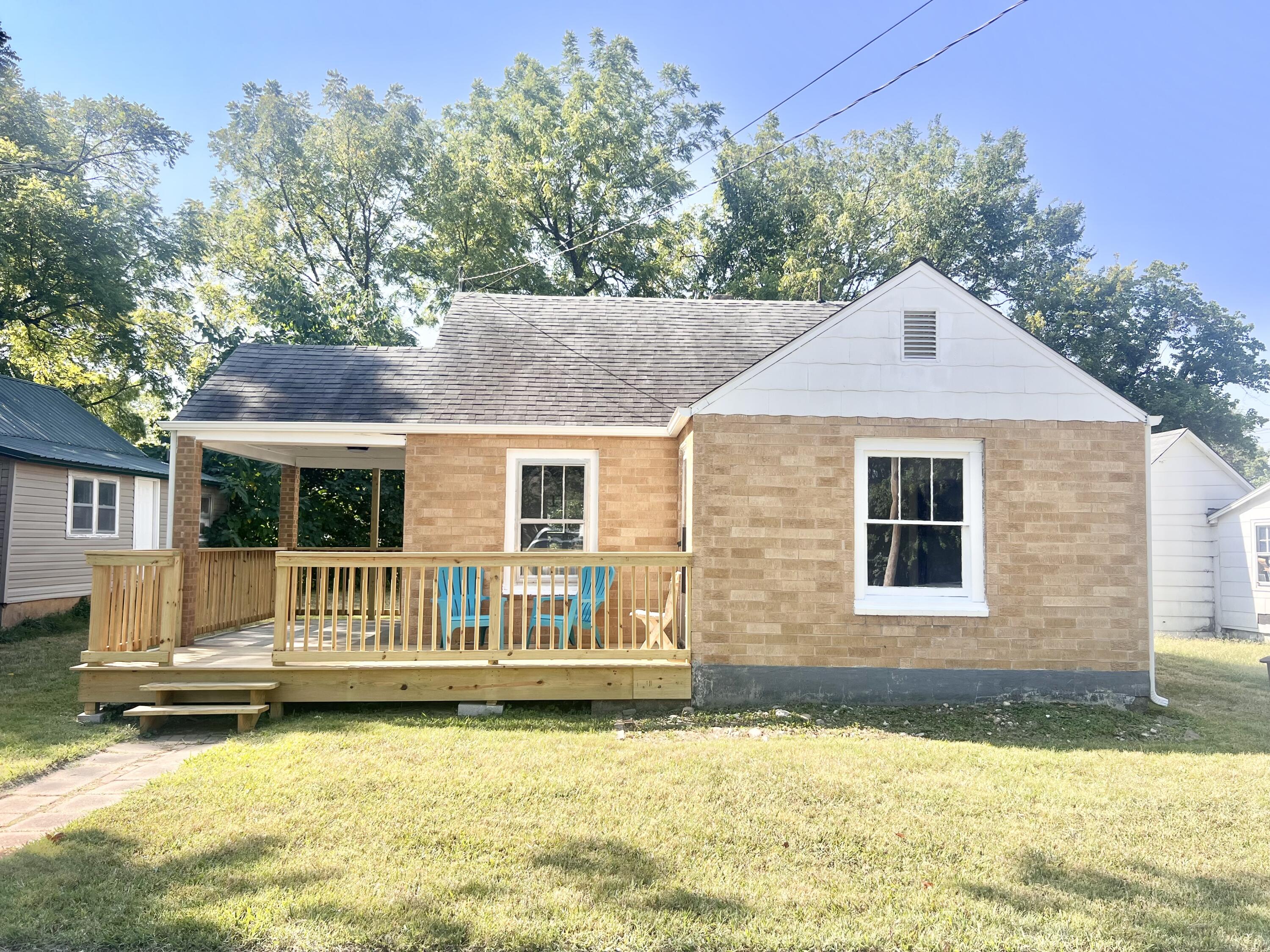 Photo 2 - Residential for sale – 1010 W Cass Avenue  West Plains, MO