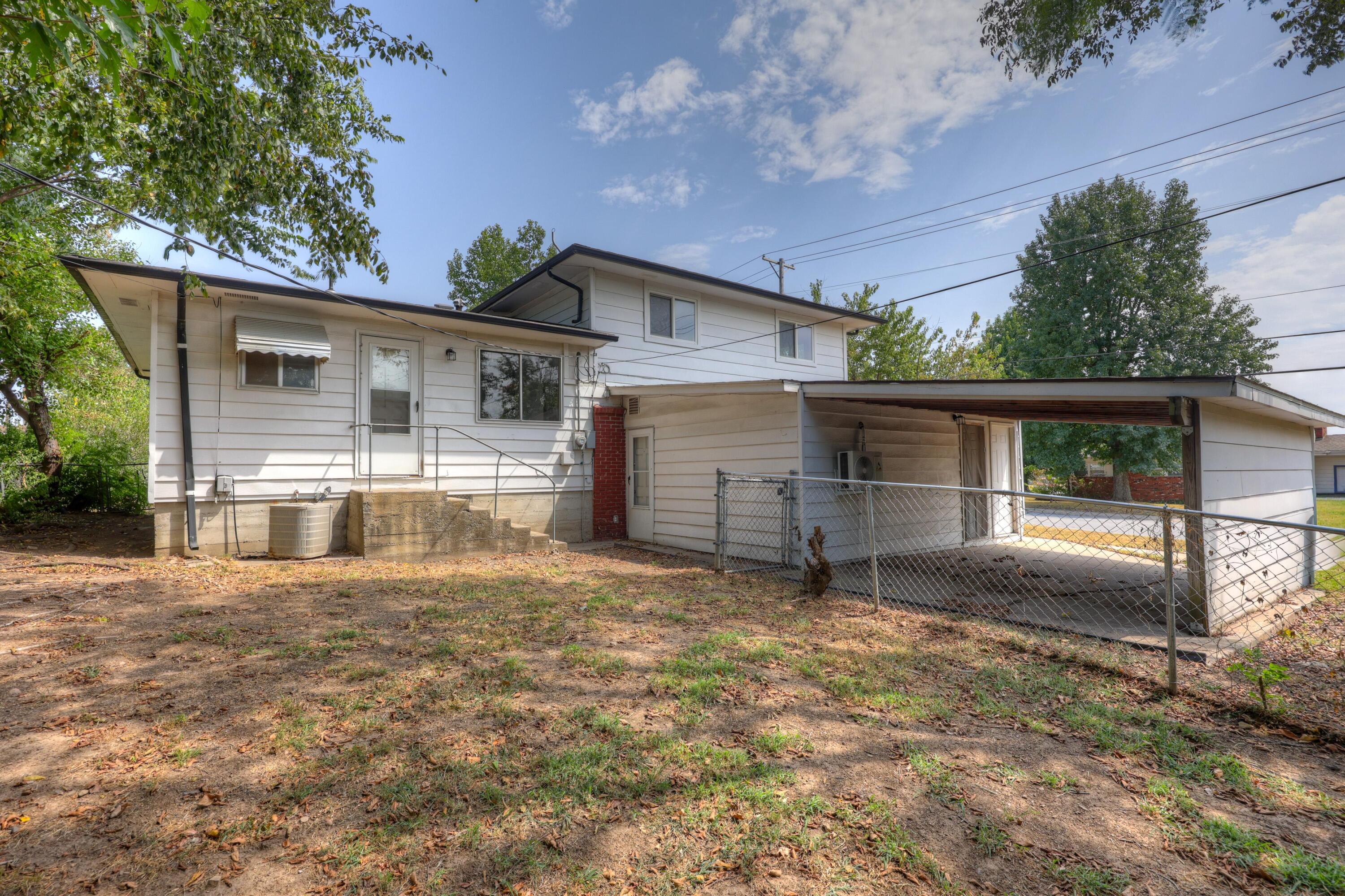 Photo 8 - Residential for sale – 2530  New Hampshire Avenue  Joplin, MO