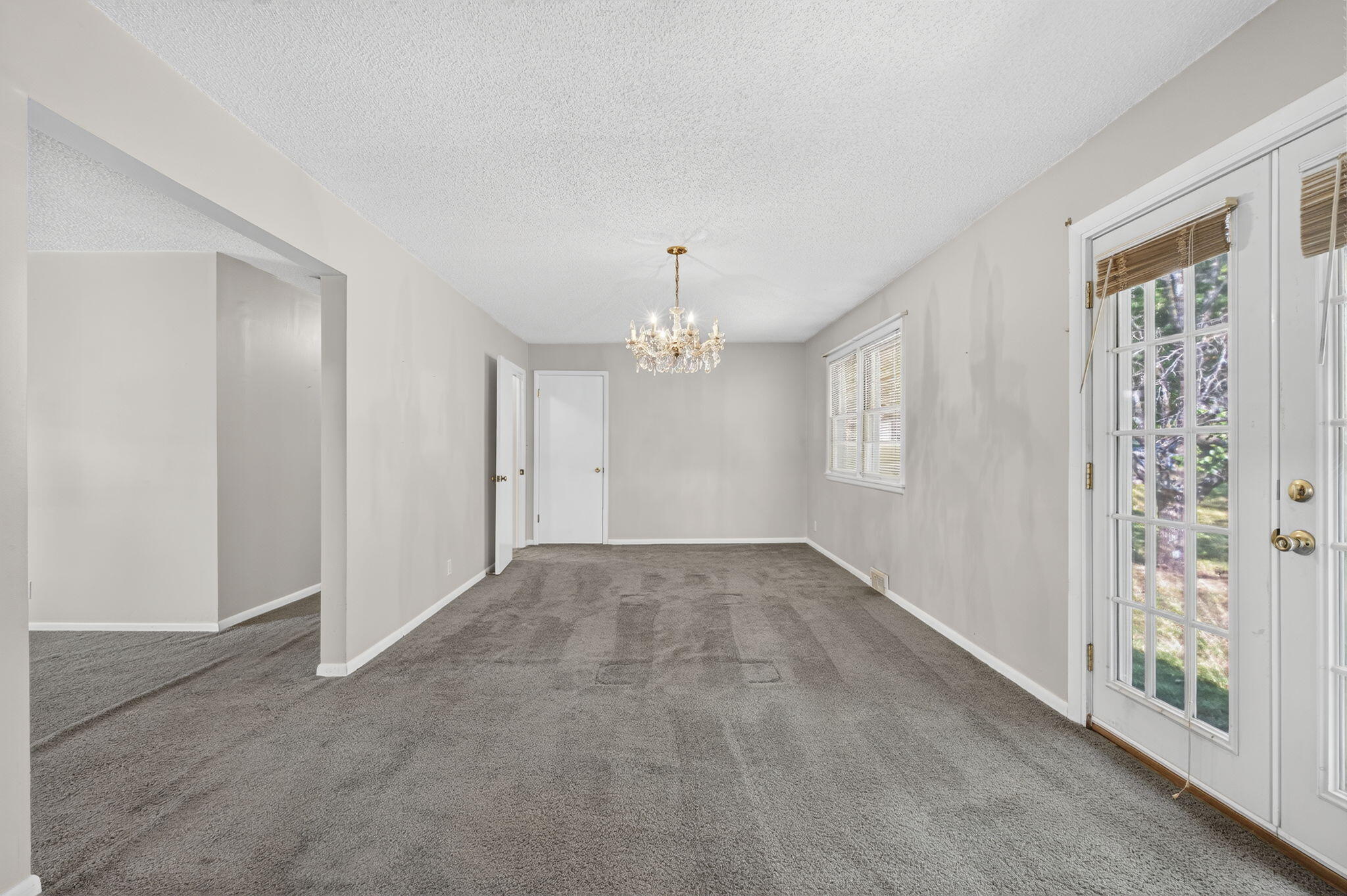 Photo 15 - Residential for sale – 1075 W Farm Road 178   Springfield, MO