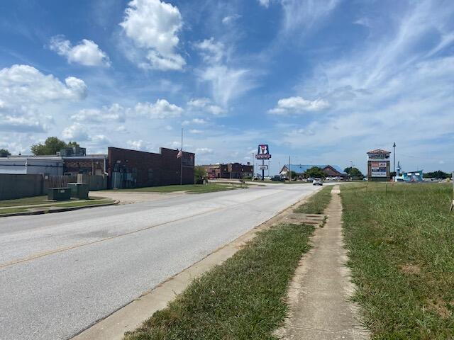 Photo 2 - Commercial Sale for sale – 1713 W James River Road  Ozark, MO