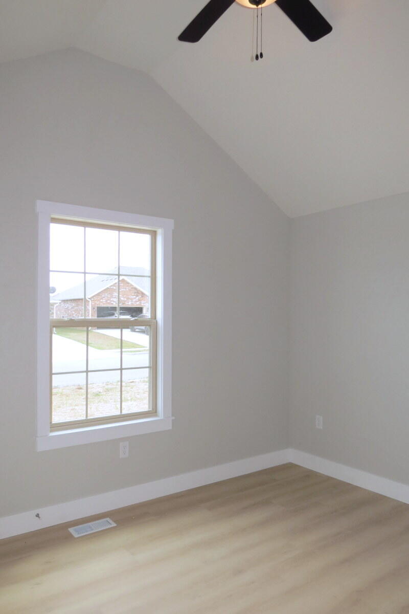 Photo 4 - Residential for sale – 3821 W Riley   Bolivar, MO