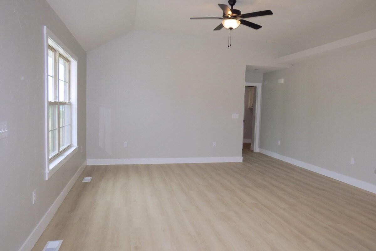 Photo 15 - Residential for sale – 3821 W Riley   Bolivar, MO