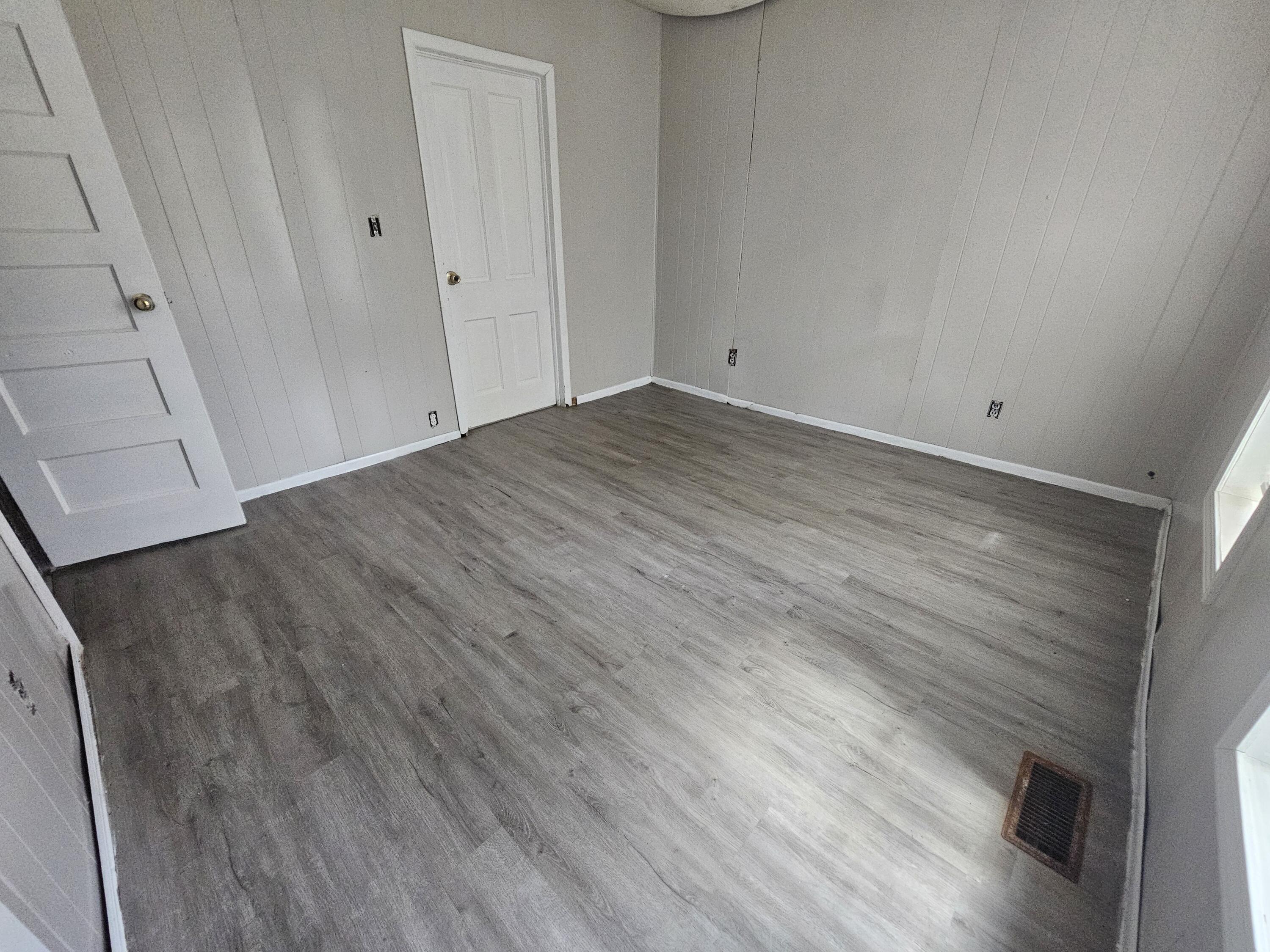 Photo 5 - Residential for sale – 910 S Jackson Avenue  Joplin, MO