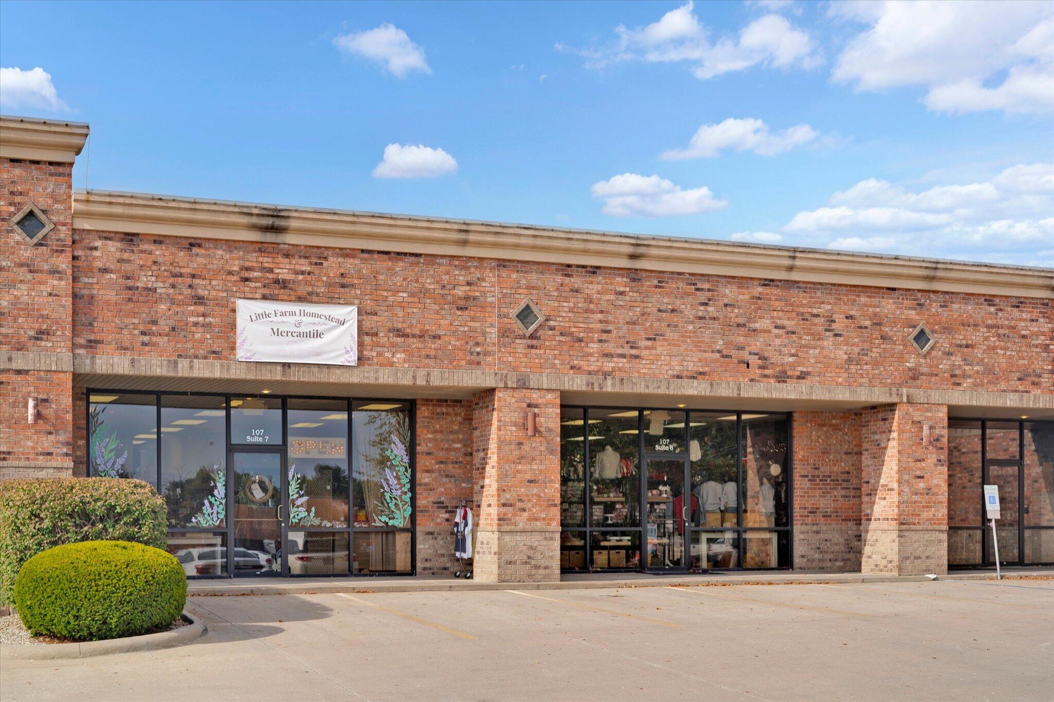 Photo 3 - Commercial Lease for sale – 107  Aldersgate   Nixa, MO
