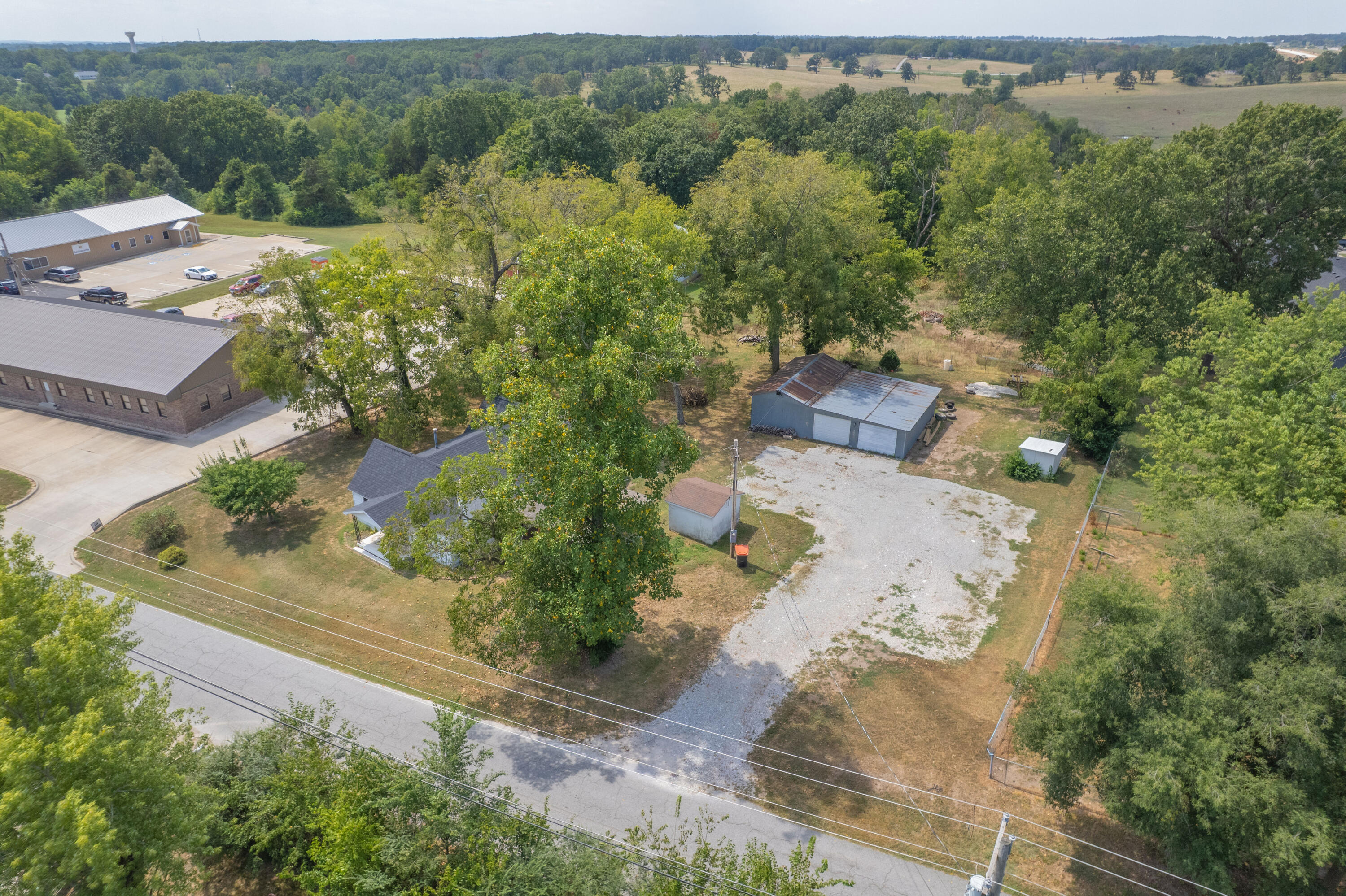 Photo 33 - Residential for sale – 3300  County Farm Road  Cassville, MO