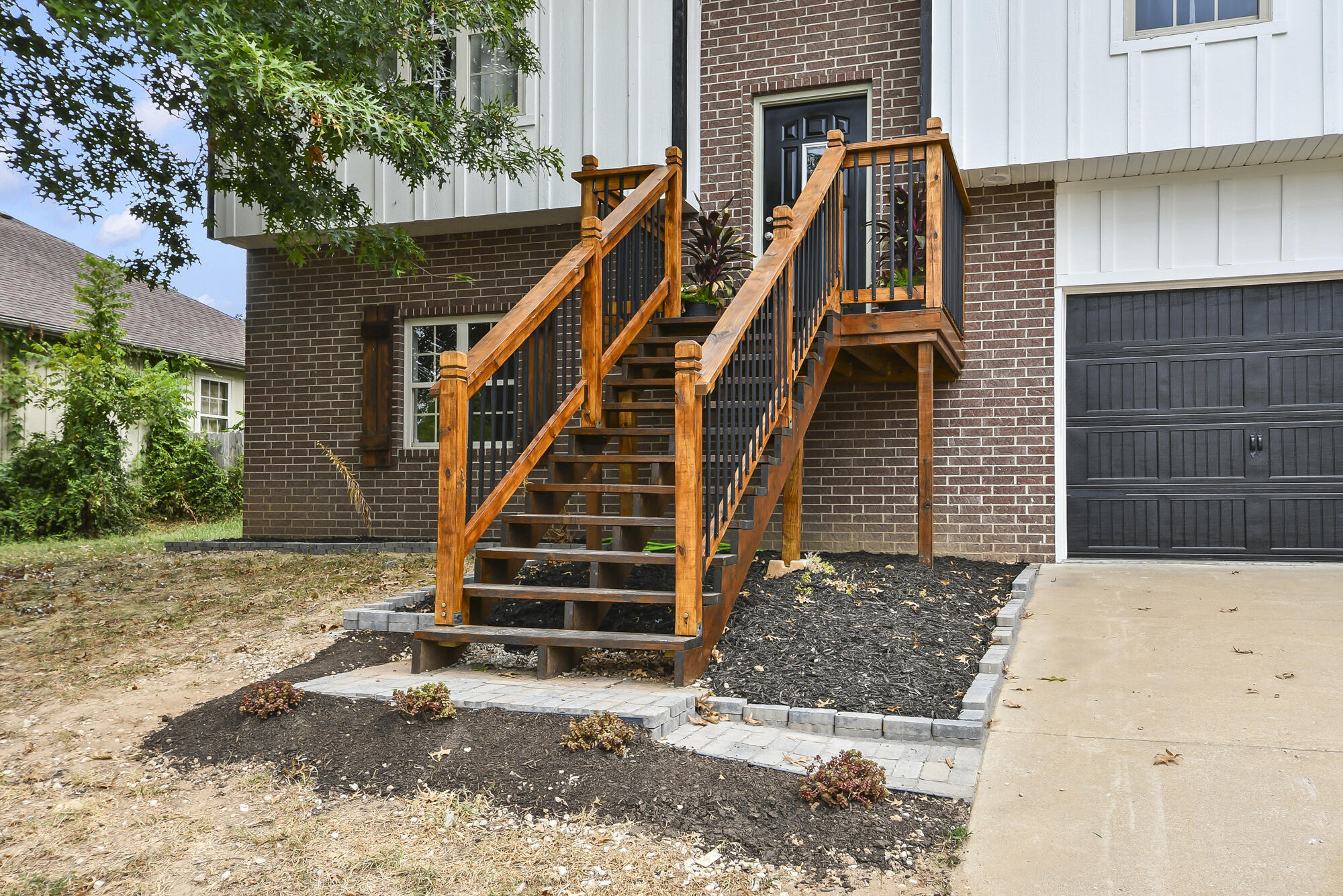 Photo 6 - Residential for sale – 2013 E Jay Street  Ozark, MO
