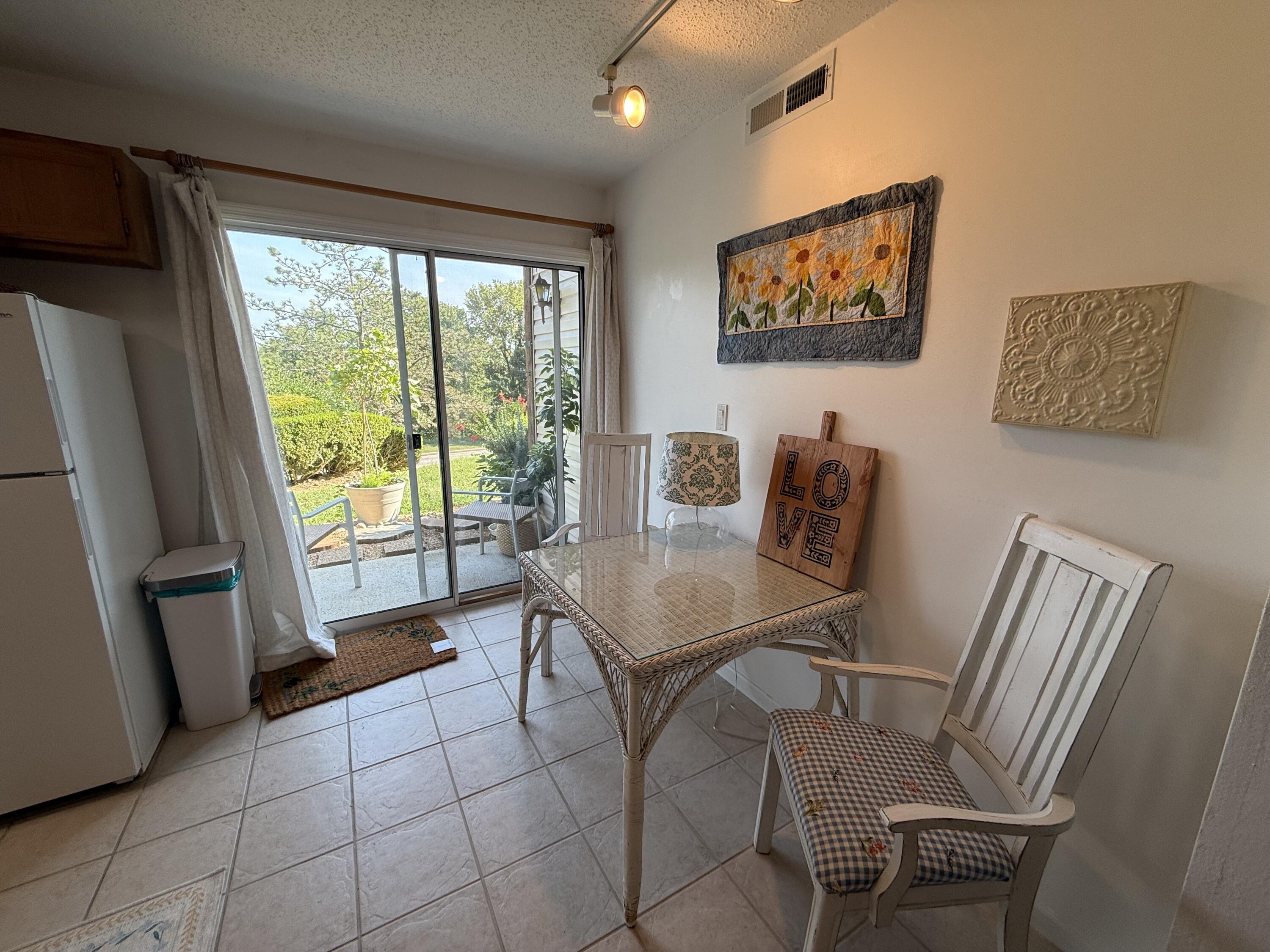 Photo 8 - Residential for sale – 110  Vixen Circle  Branson, MO