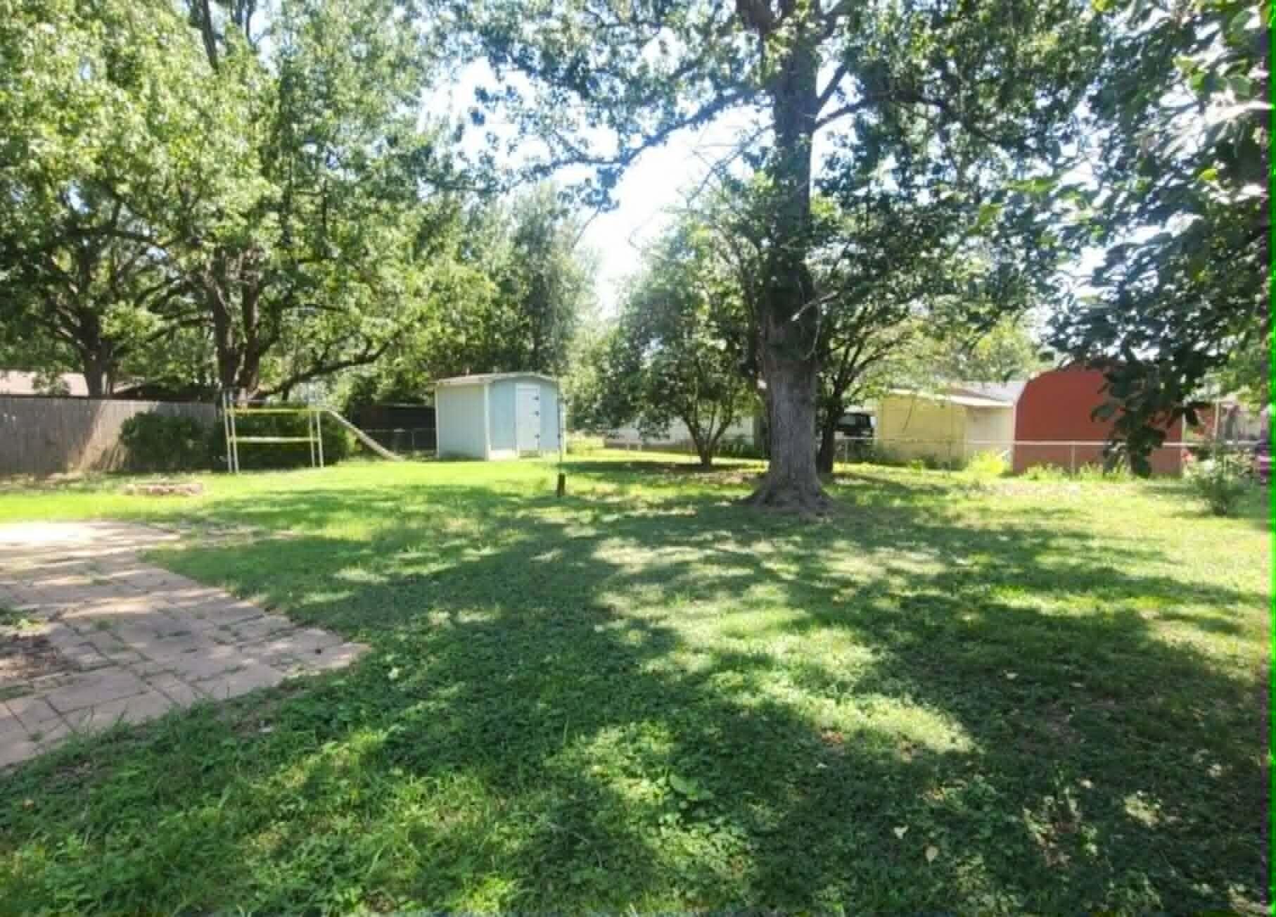 Photo 6 - Residential for sale – 904 E Smith Street  Springfield, MO