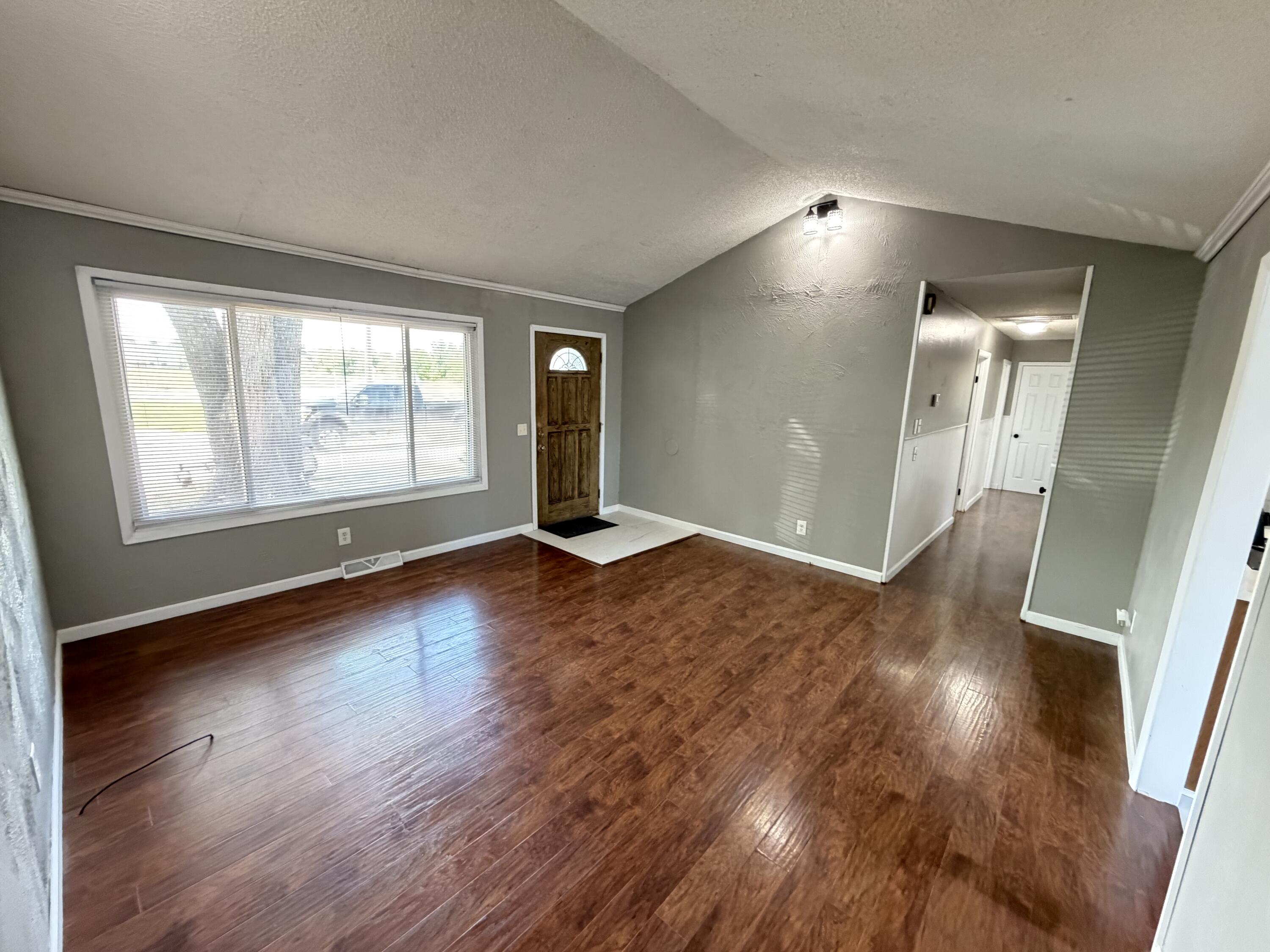 Photo 6 - Residential for sale – 130 N Lafayette Avenue  Republic, MO