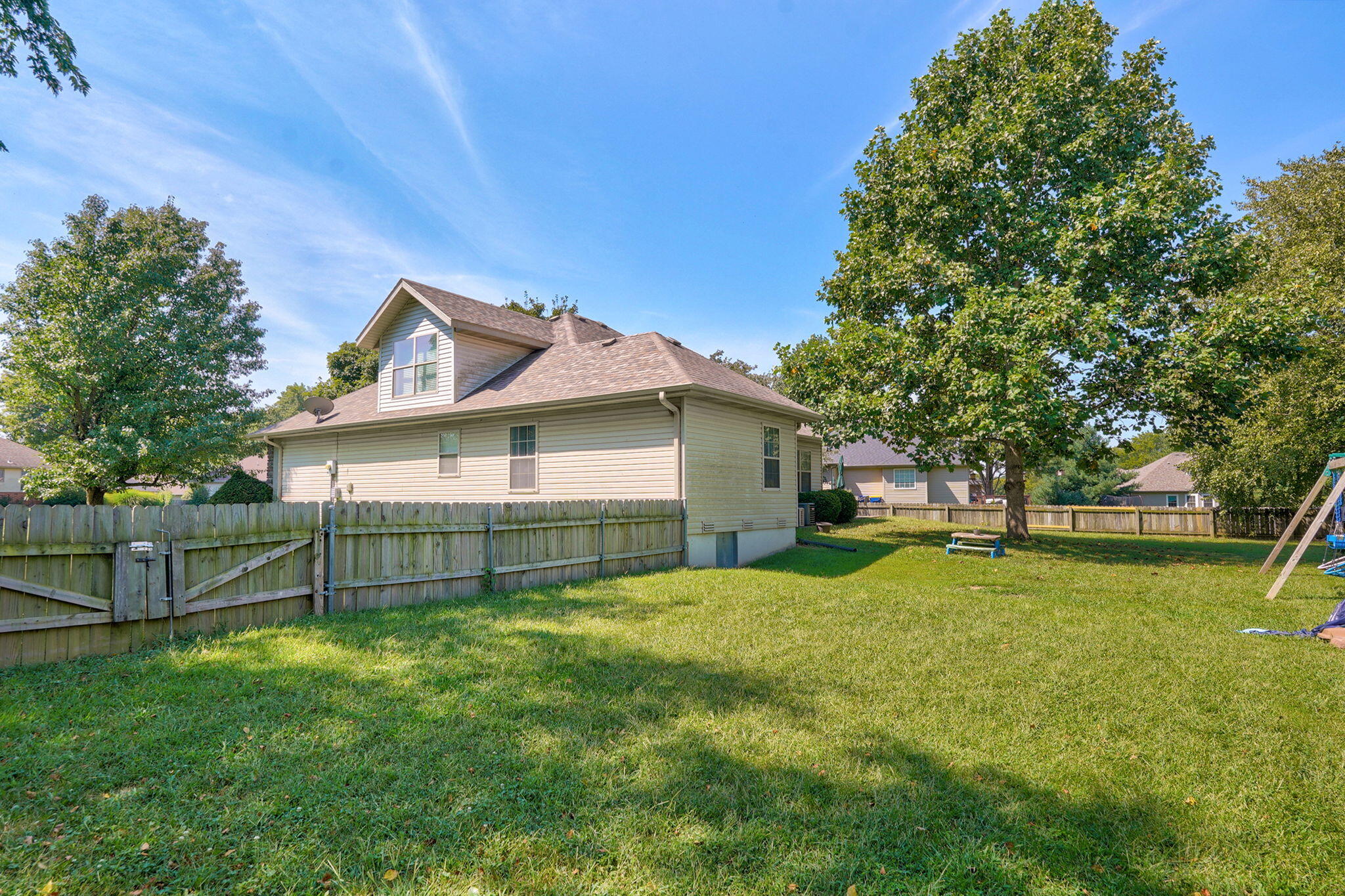 Photo 35 - Residential for sale – 391  Shores Parkway  Rogersville, MO