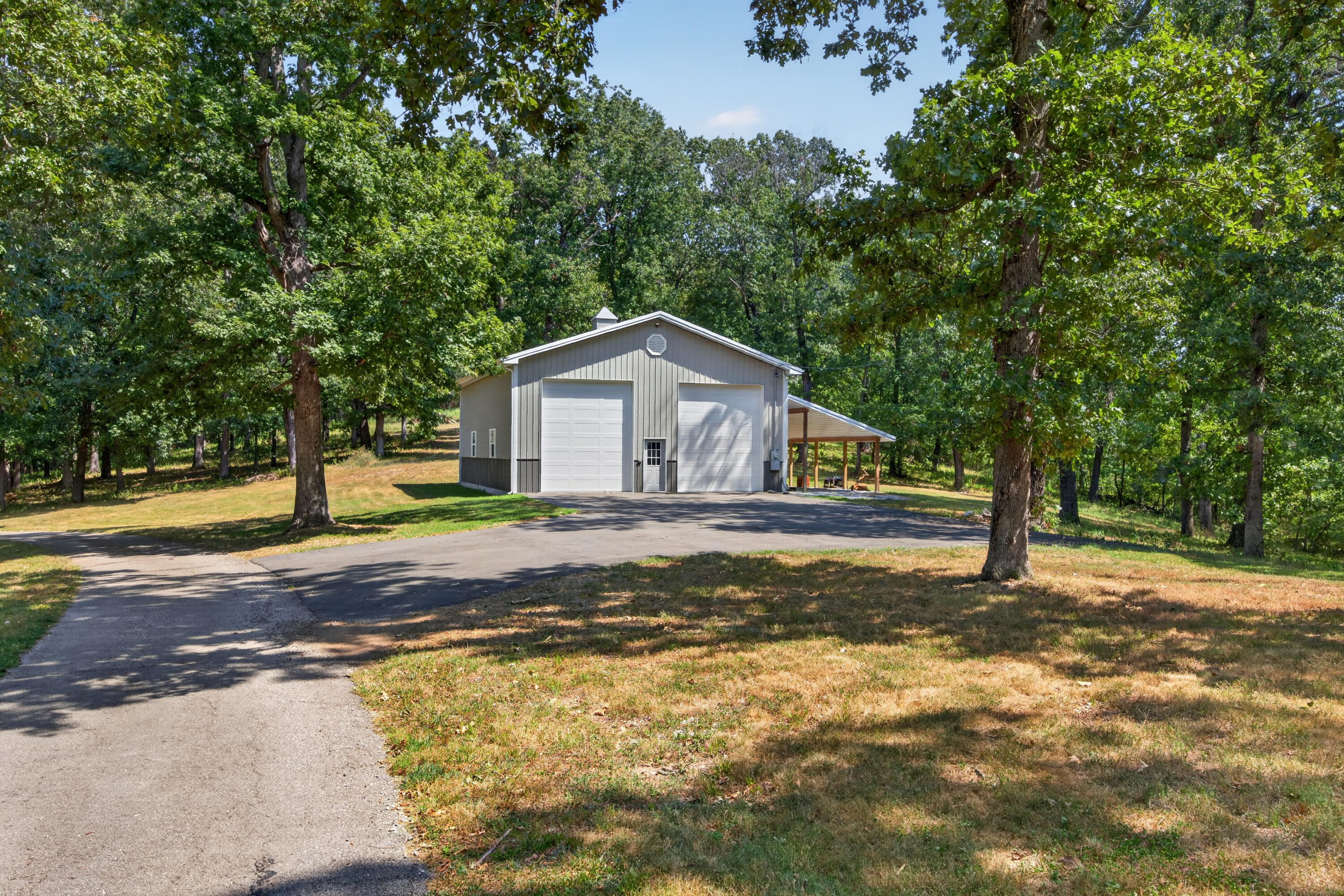 Photo 7 - Residential for sale – 15531  Kentucky Road  Neosho, MO