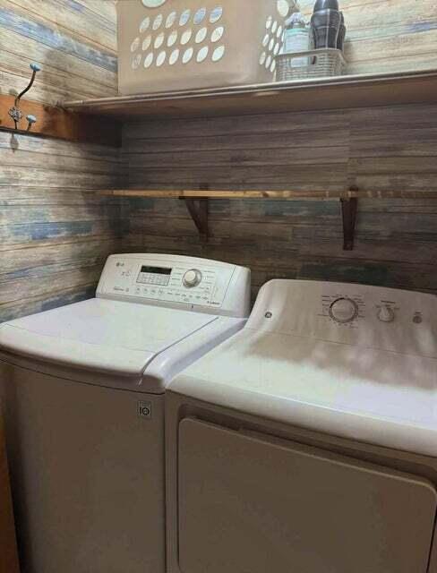 Photo 6 - Residential for sale – 1101  April Drive  Ozark, MO