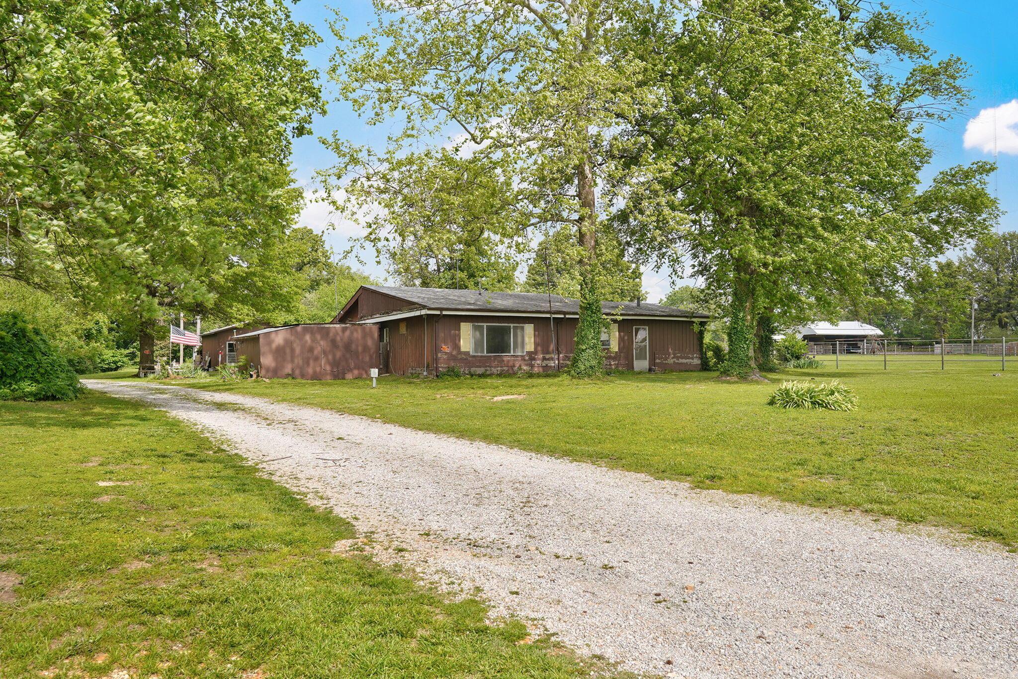 Photo 2 - Residential Income for sale – 2959  Us Highway 60   Billings, MO