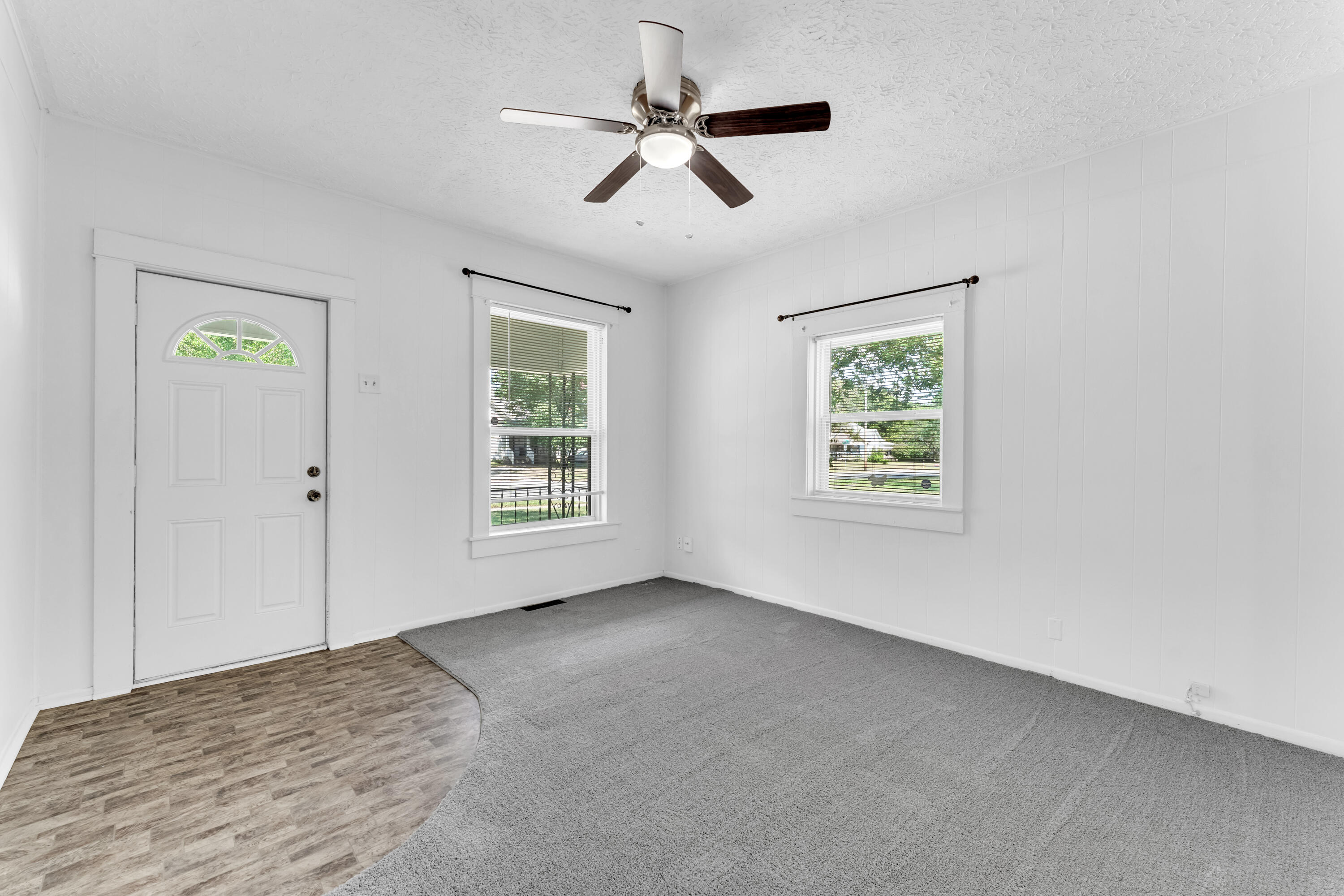 Photo 5 - Residential for sale – 1800 W Atlantic Street  Springfield, MO