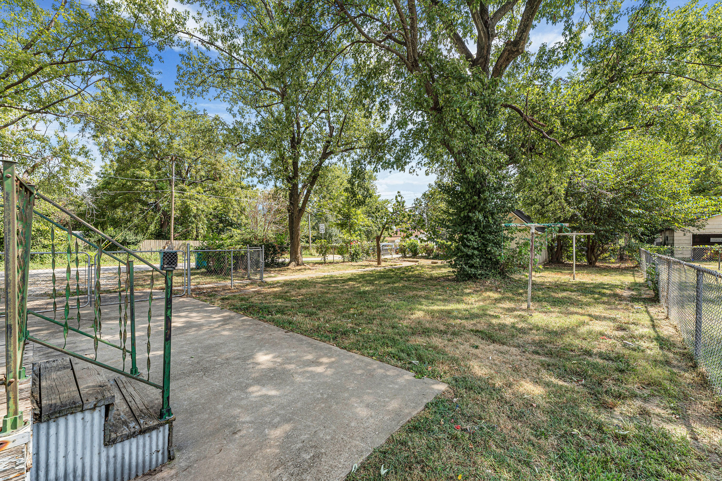 Photo 23 - Residential for sale – 1800 W Atlantic Street  Springfield, MO