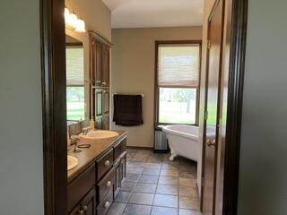Photo 22 - Residential for sale – 1910 N Farm Road 97   Springfield, MO