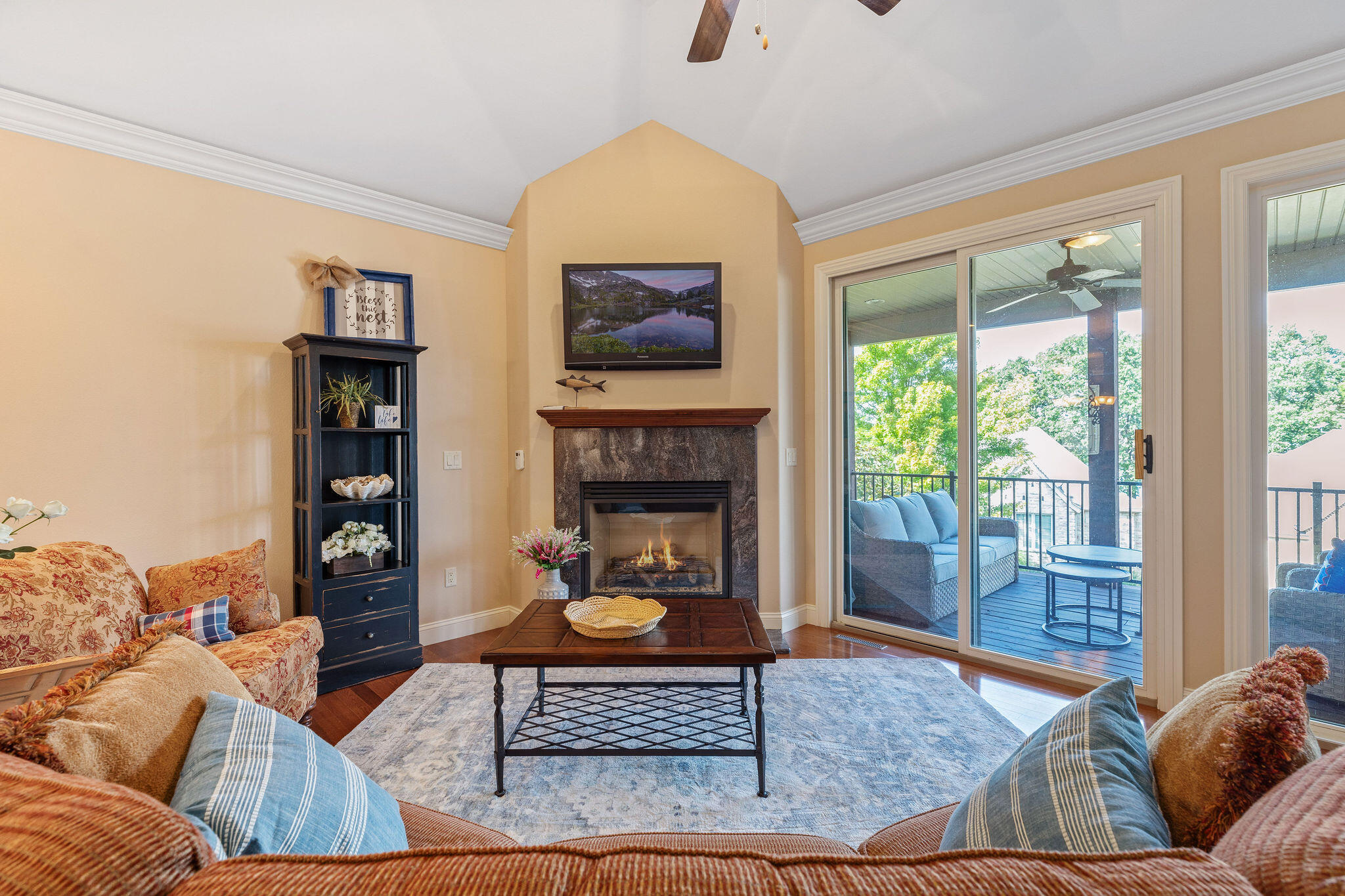 Photo 7 - Residential for sale – 20  Grand Mayne Road  Blue Eye, MO