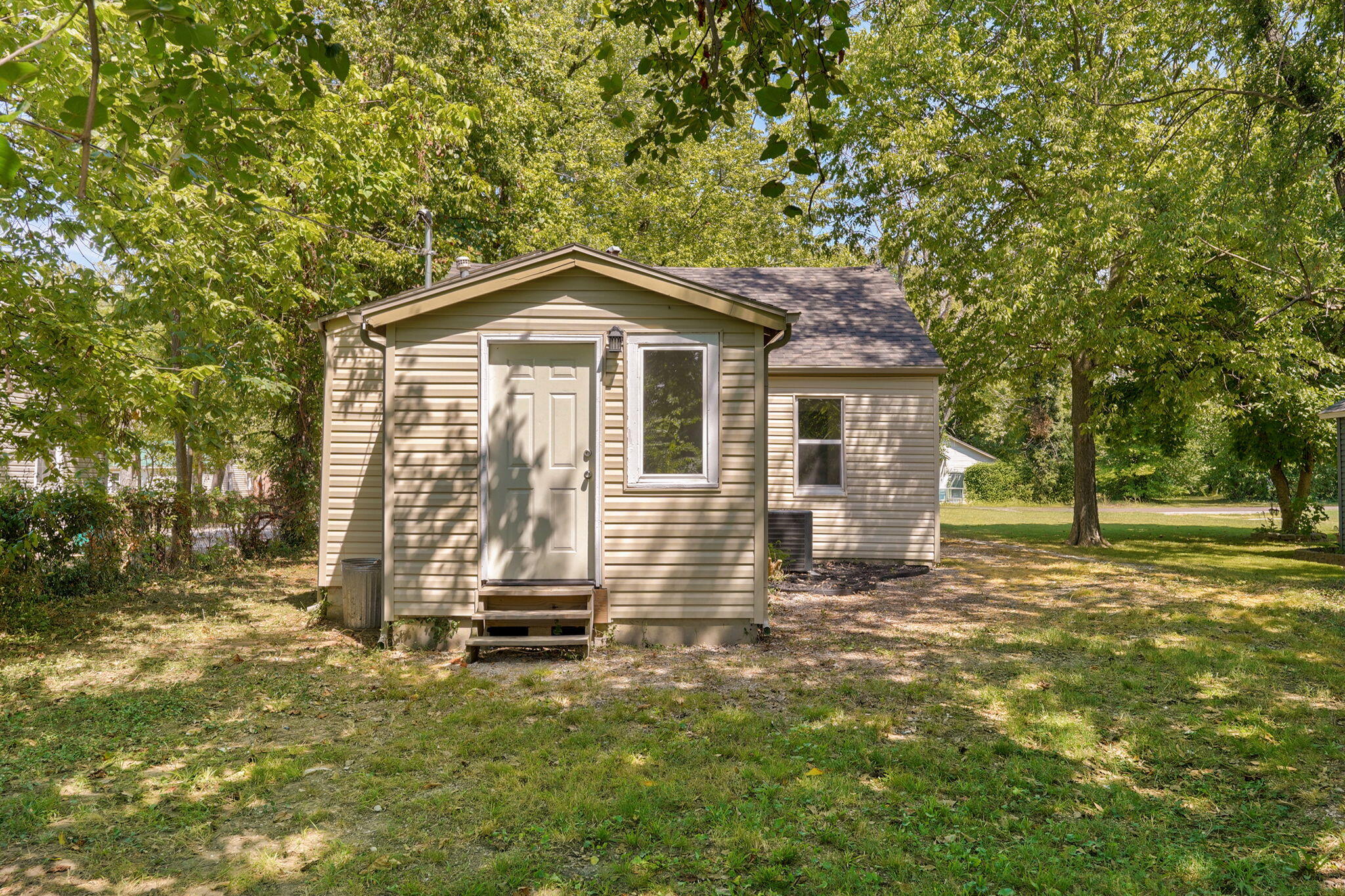 Photo 16 - Residential for sale – 2540 W State Street  Springfield, MO