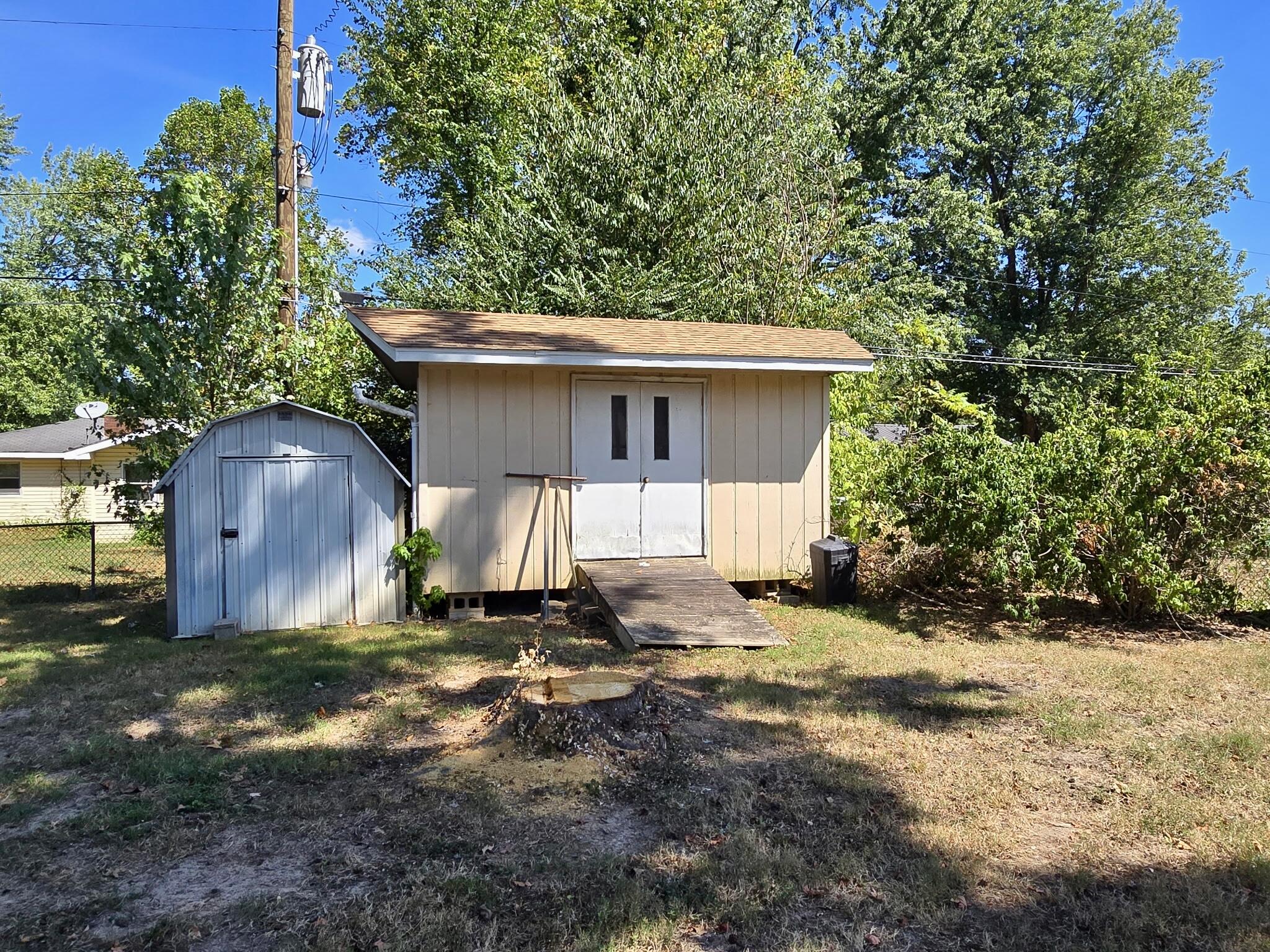 Photo 32 - Residential for sale – 1143  Ozark Street  Houston, MO