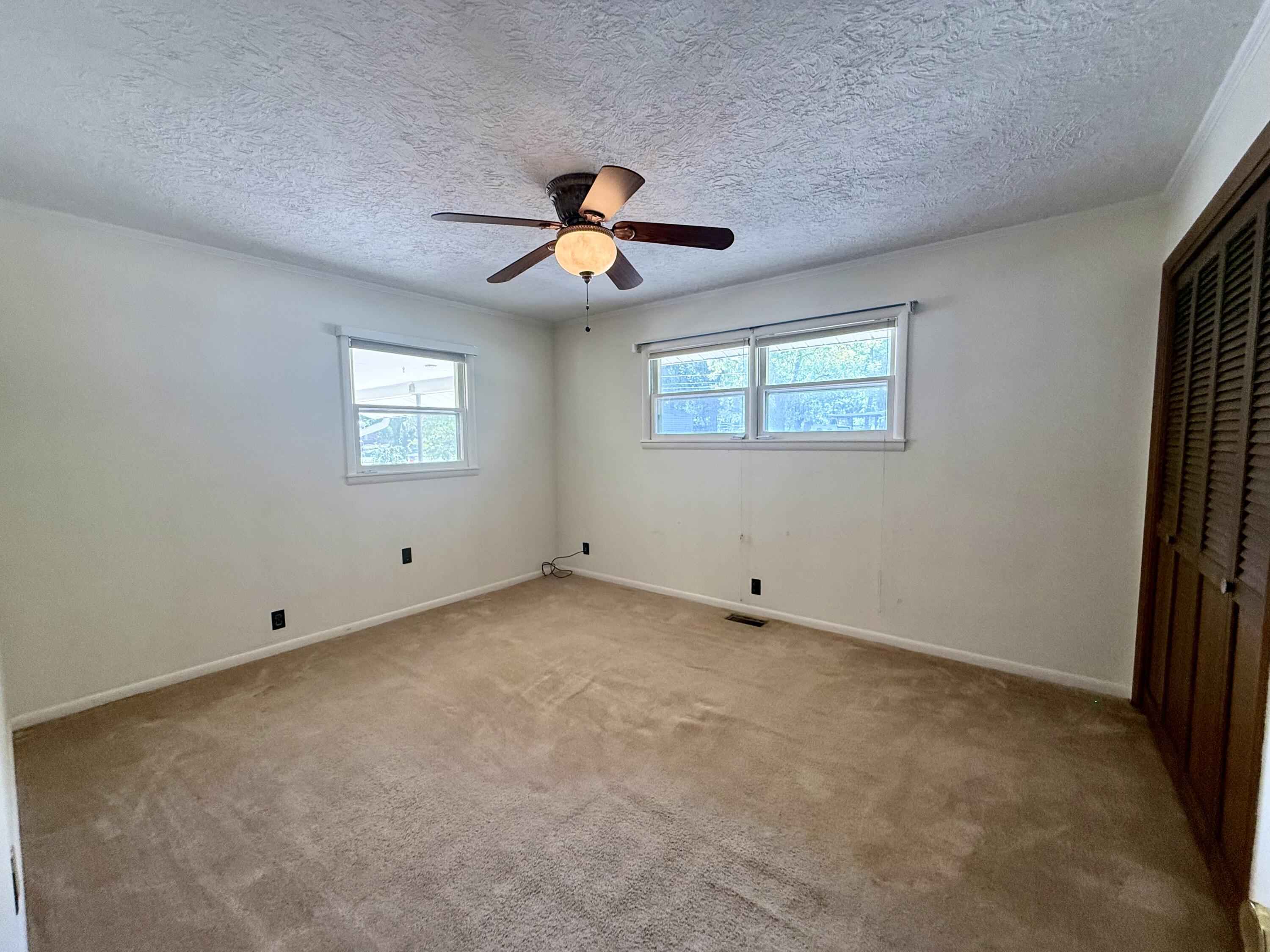Photo 17 - Residential for sale – 1143  Ozark Street  Houston, MO