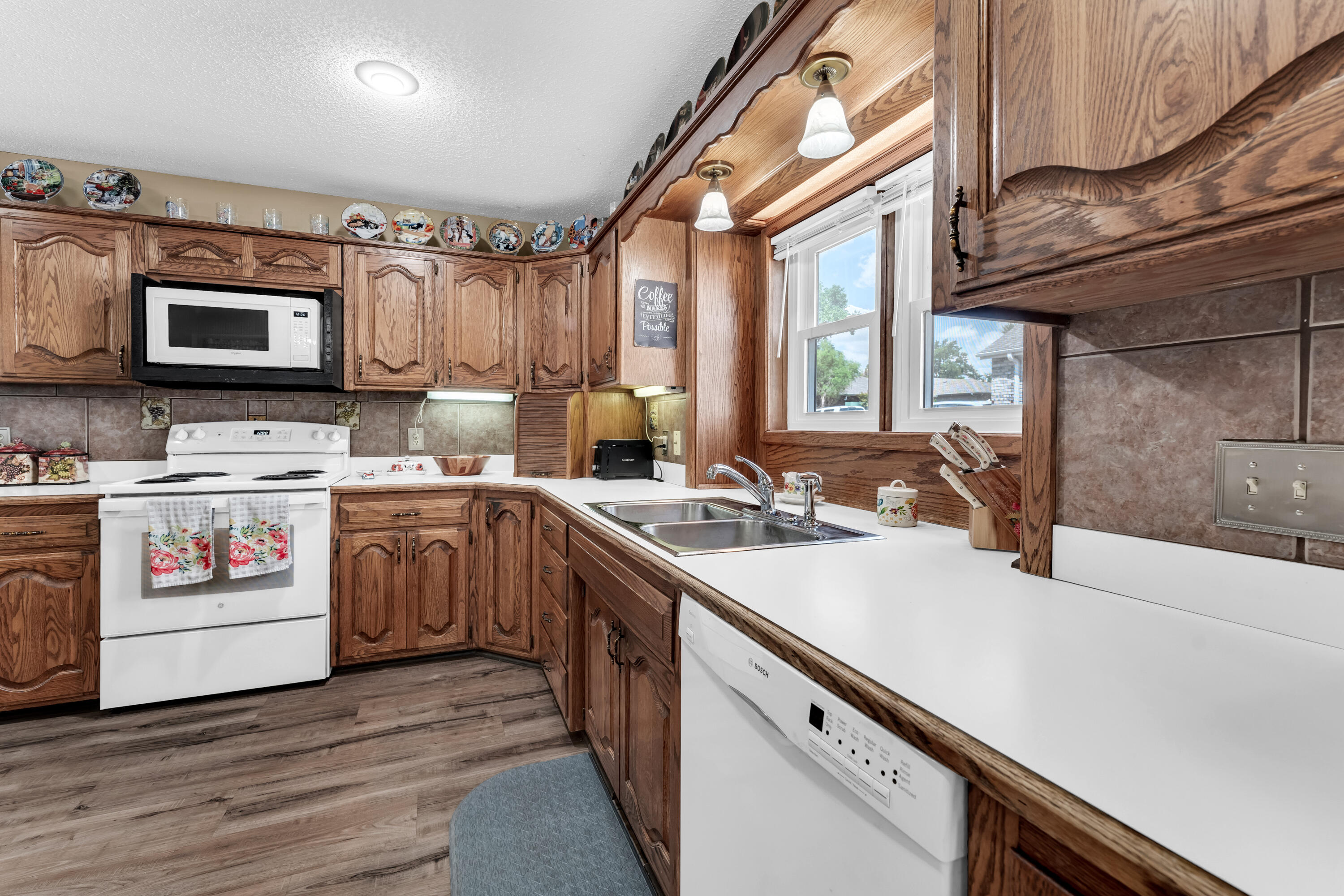 Photo 23 - Residential for sale – 402 N Hightower Avenue  Nixa, MO