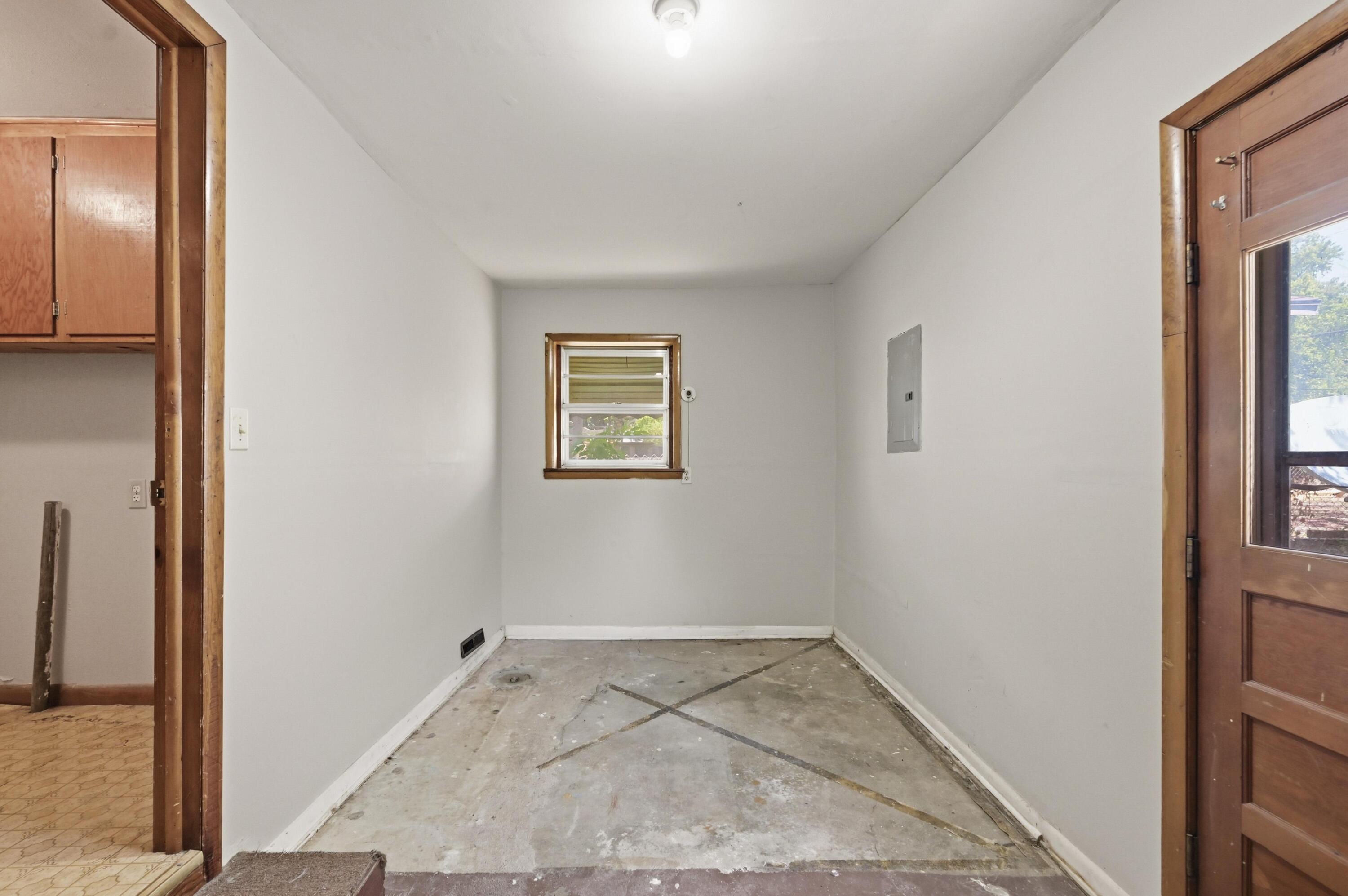Photo 16 - Residential for sale – 1229 S Monroe Avenue  Joplin, MO
