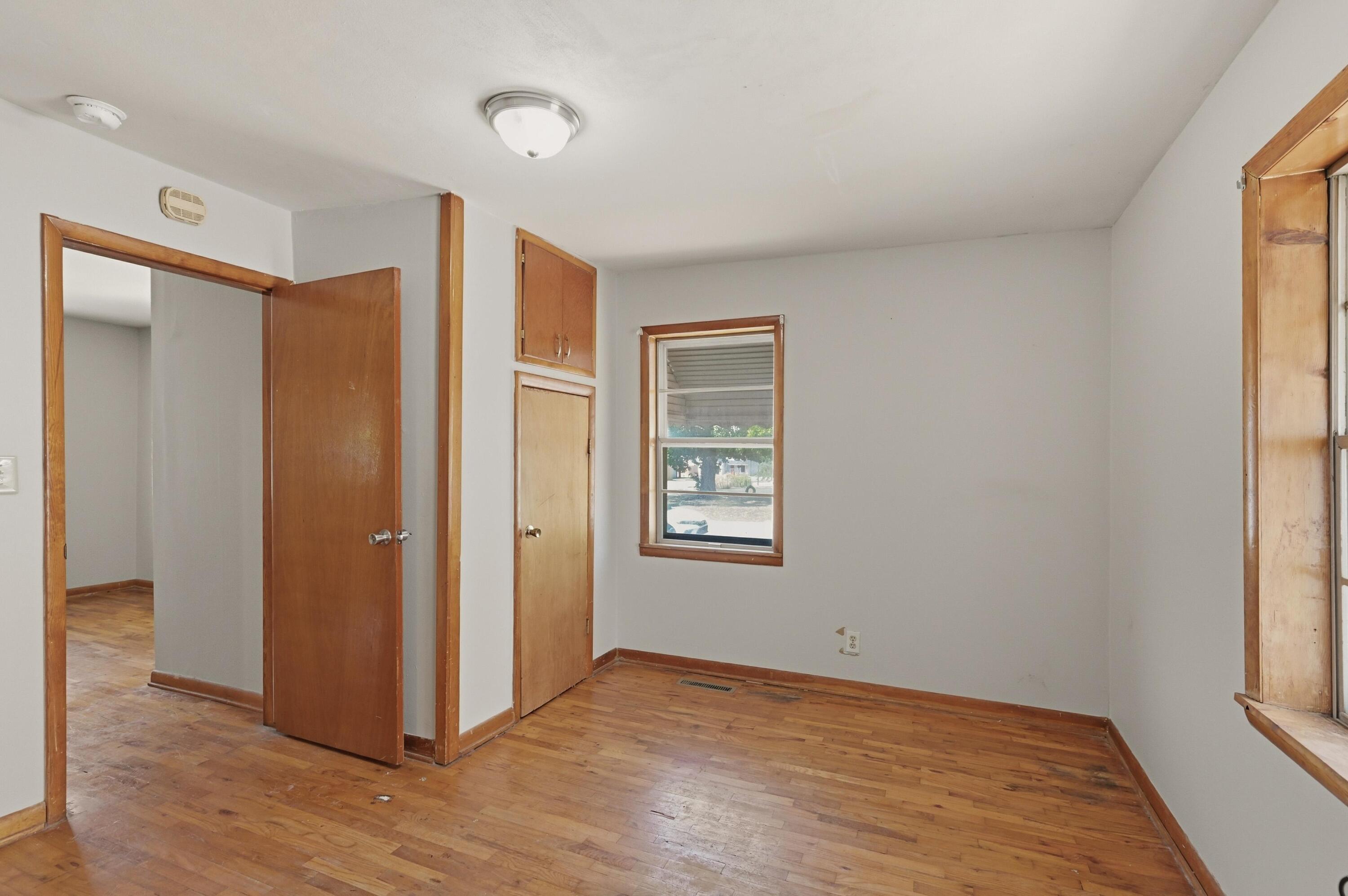 Photo 8 - Residential for sale – 1229 S Monroe Avenue  Joplin, MO