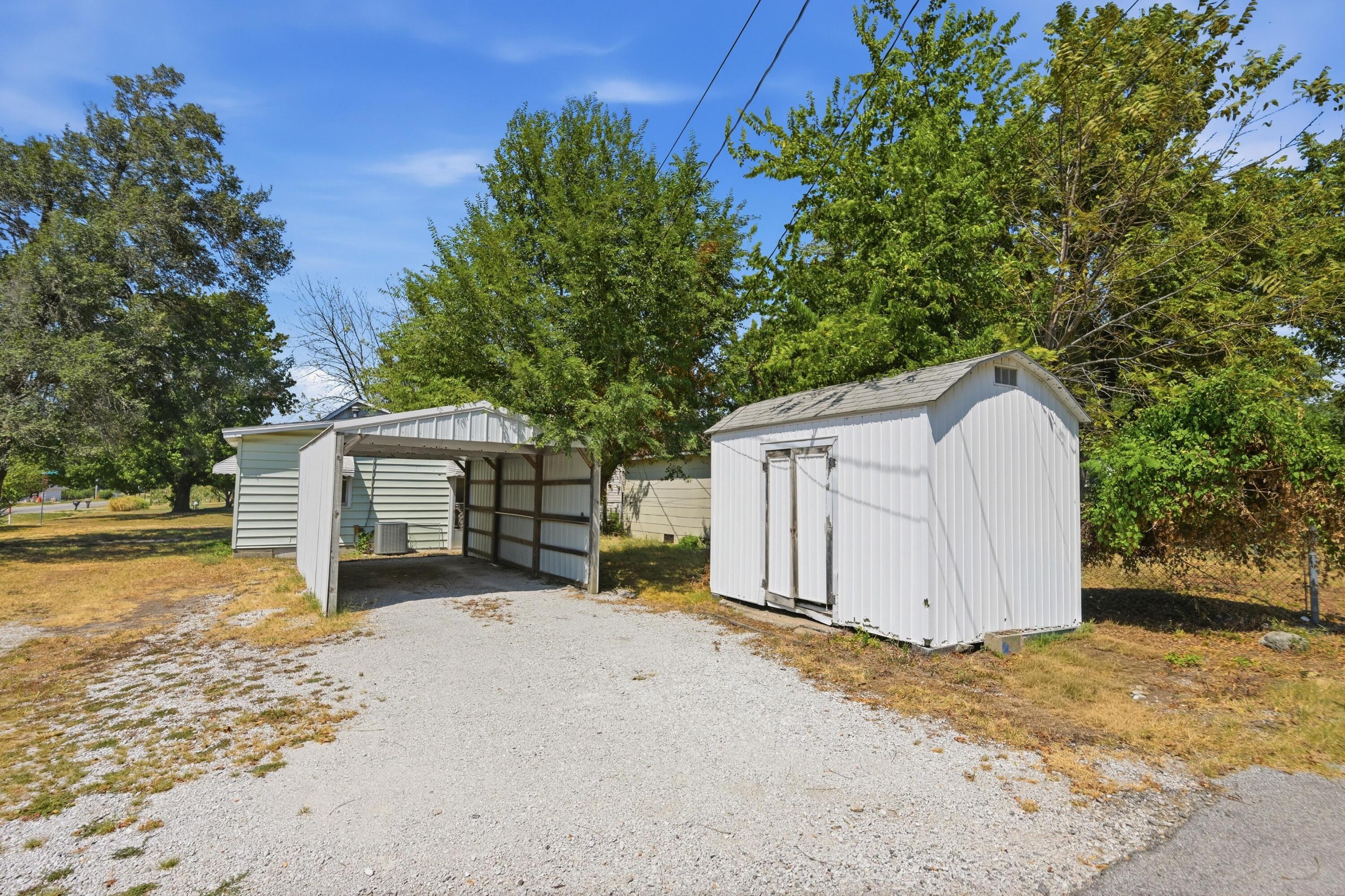 Photo 23 - Residential for sale – 1229 S Monroe Avenue  Joplin, MO