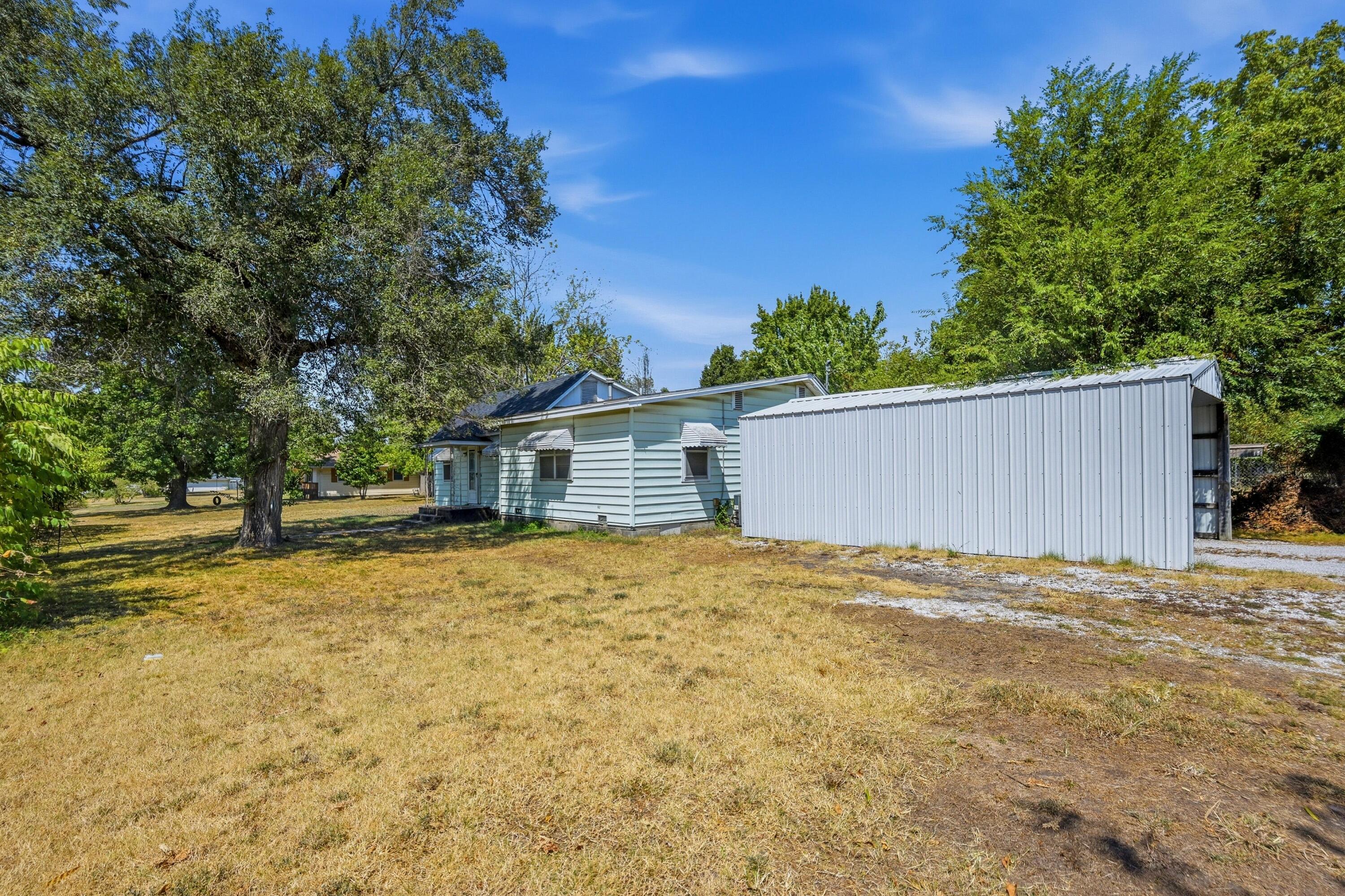 Photo 22 - Residential for sale – 1229 S Monroe Avenue  Joplin, MO