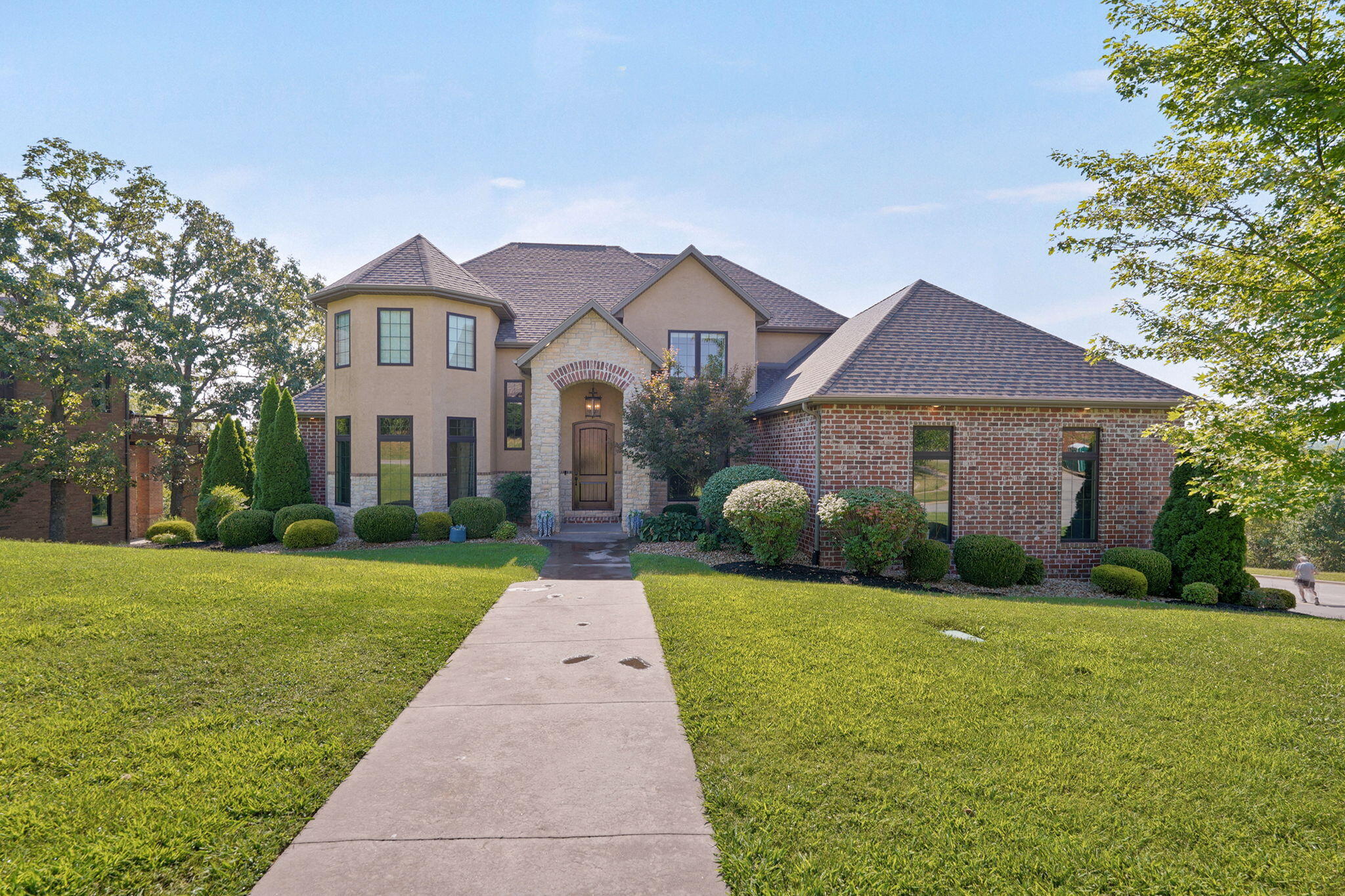 Photo 3 - Residential for sale – 6388 S Weatherwood Trail  Springfield, MO