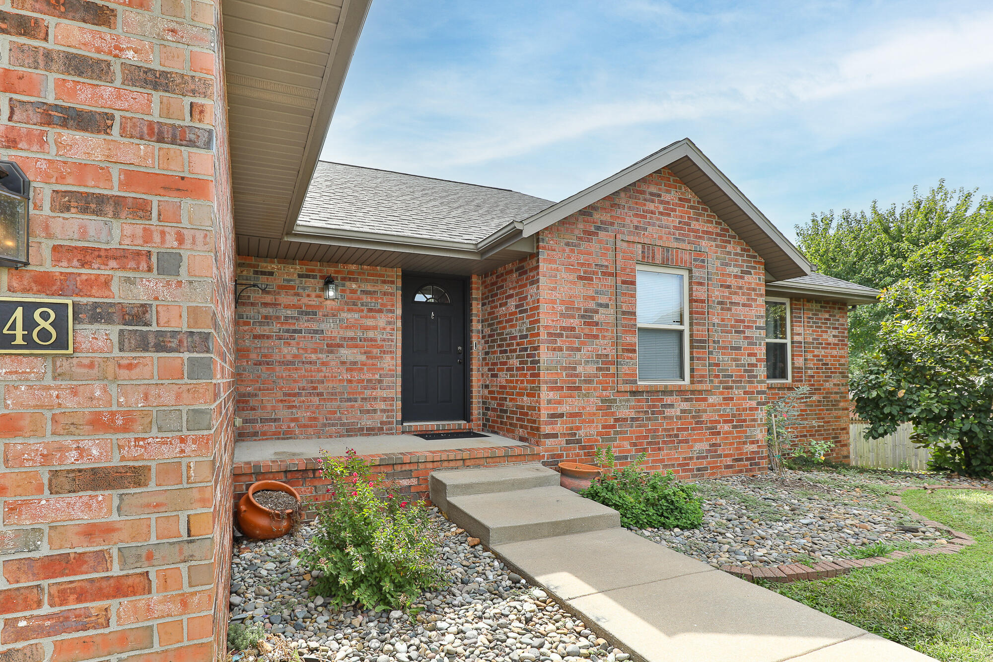 Photo 3 - Residential for sale – 5348 W Basswood Court  Springfield, MO